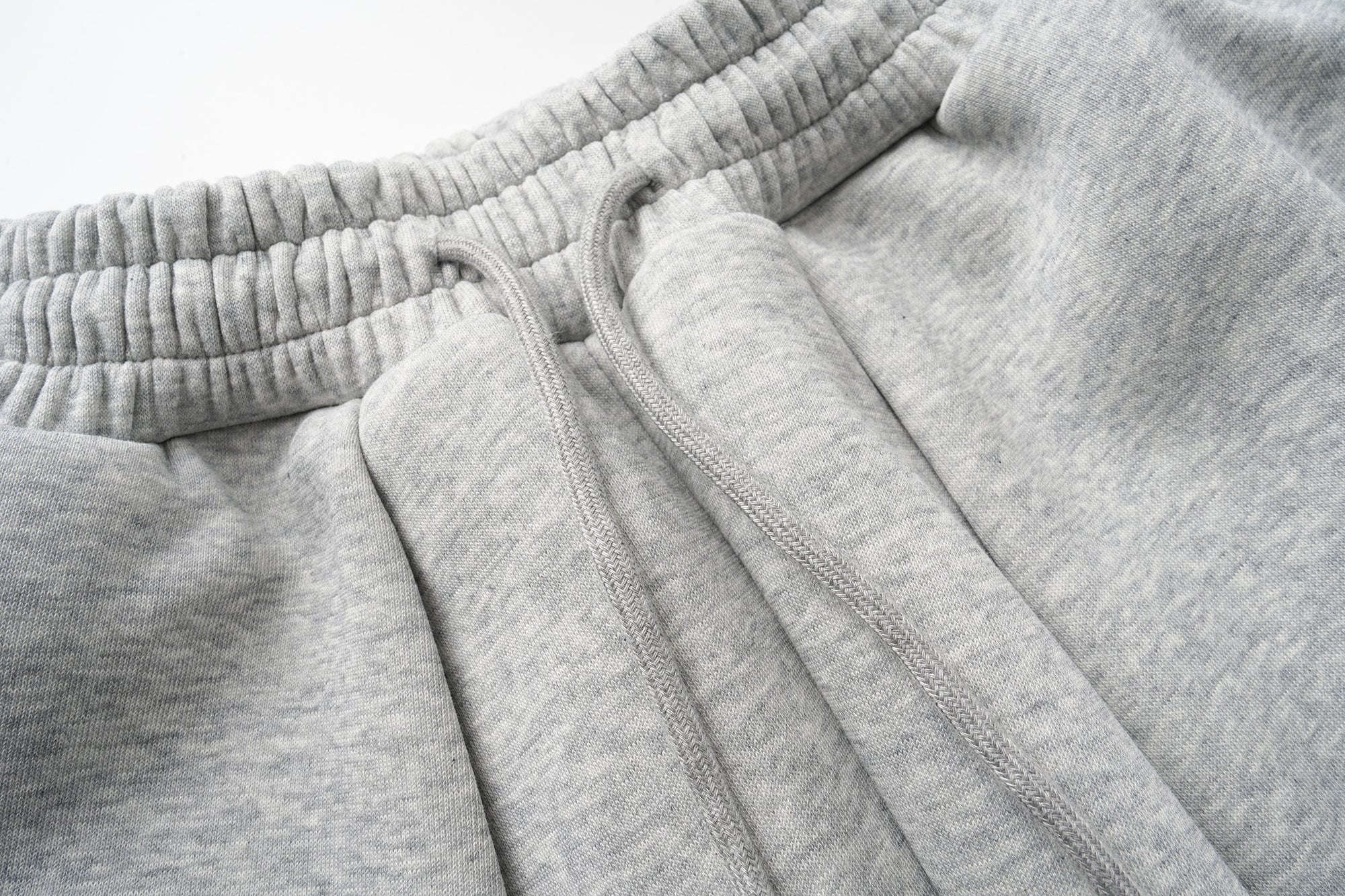 Omirad Essential Wide-Leg Sweatpants | Relaxed Fit