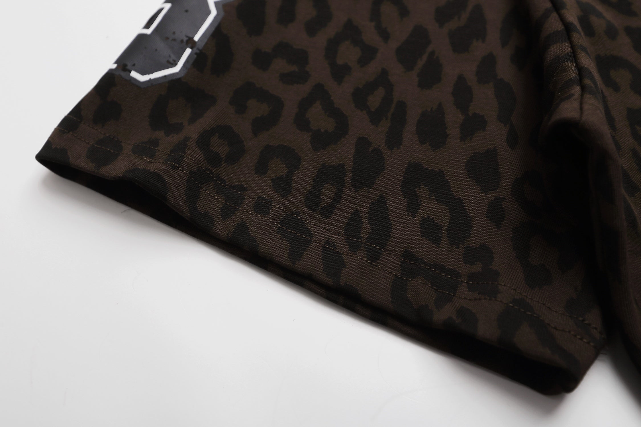 Omirad Leopard Print Graphic T-Shirt | Y2K Streetwear Tee