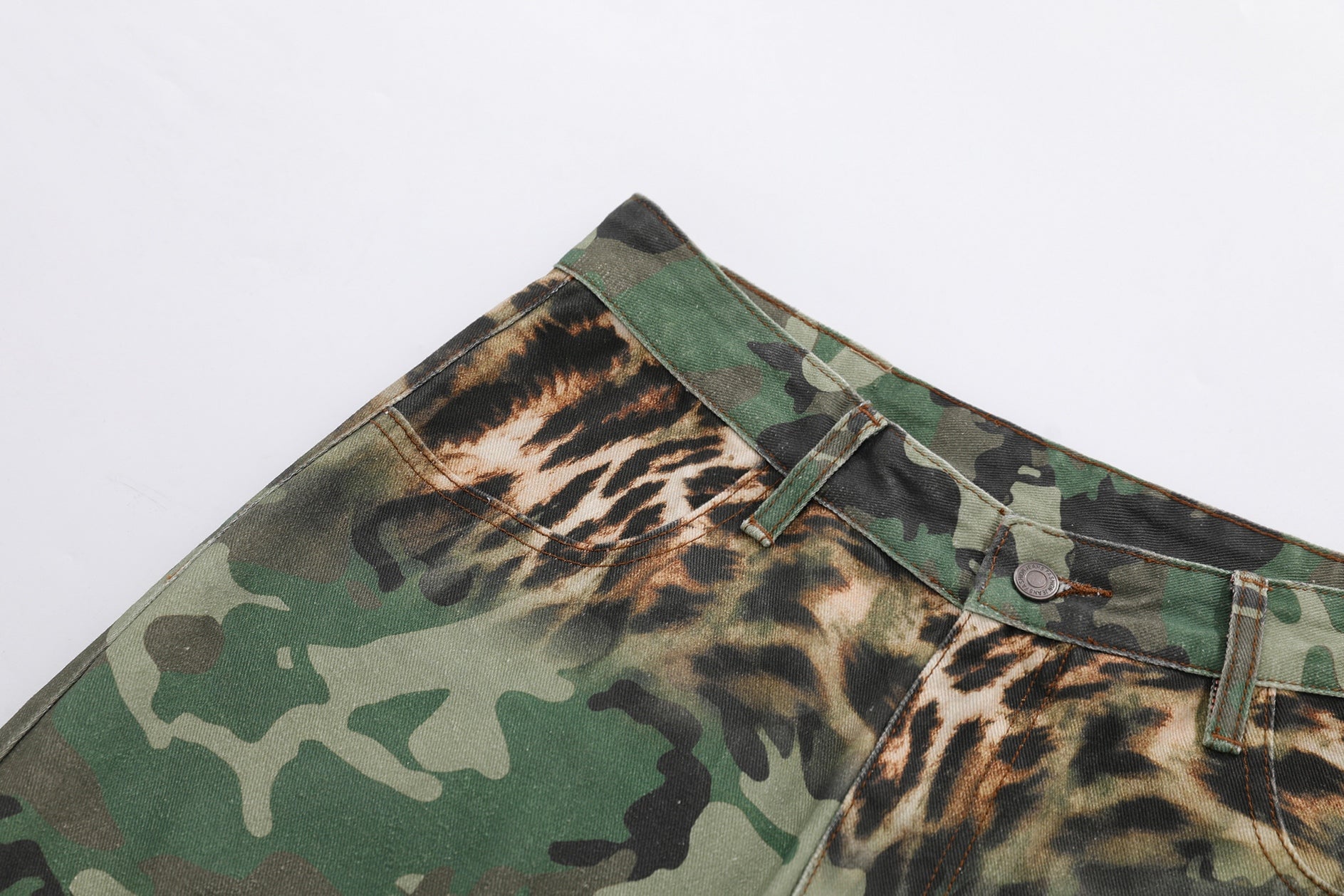 Leopard Camo Wide-Leg Cargo Pants | Y2K Streetwear