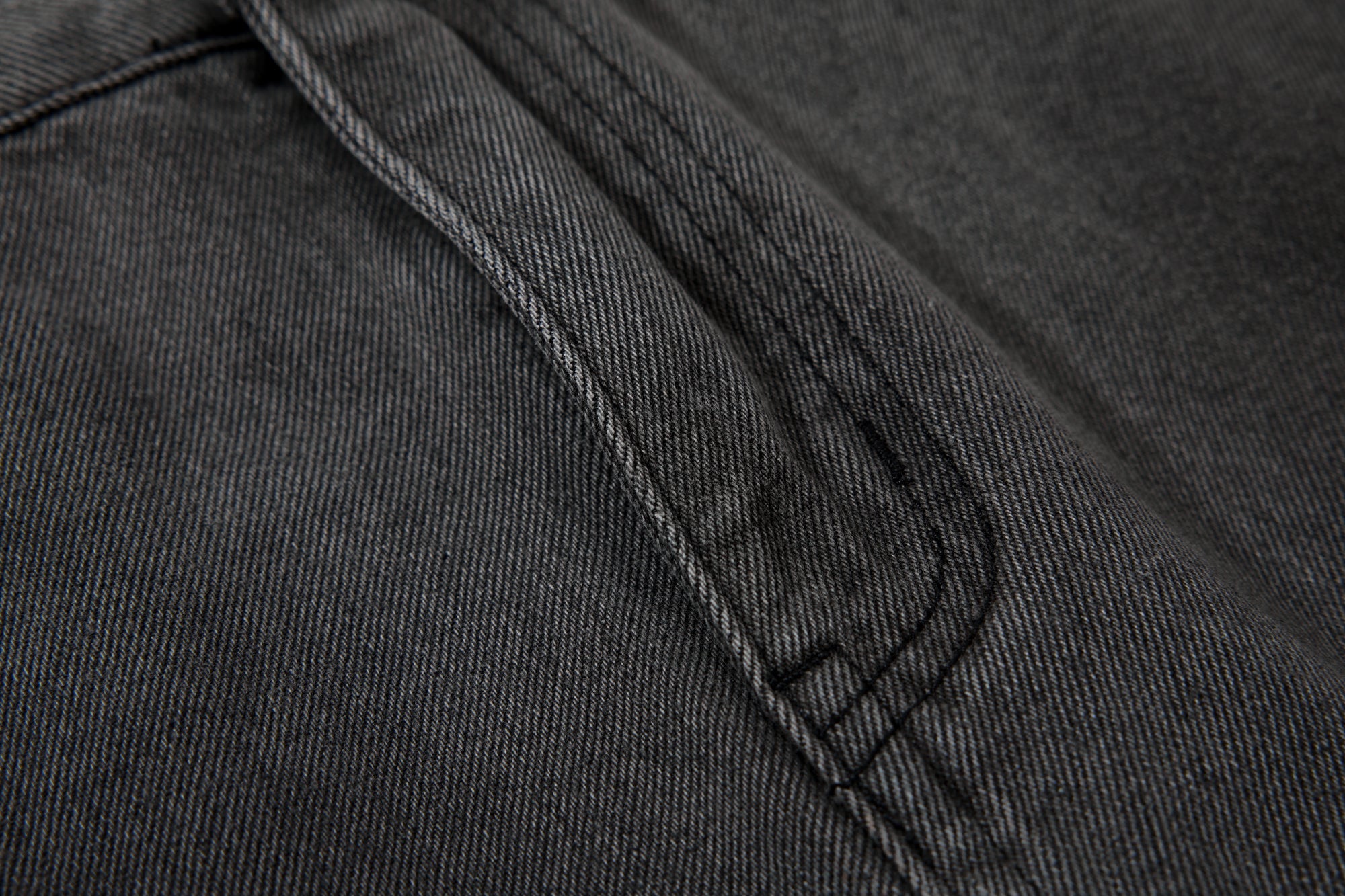 Omirad Washed Frayed Curved Cargo Jeans | Wide-Leg