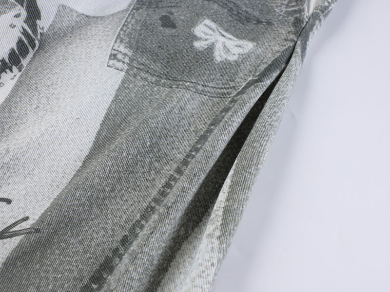 Close-up of gray panel print on the side of the pants leg