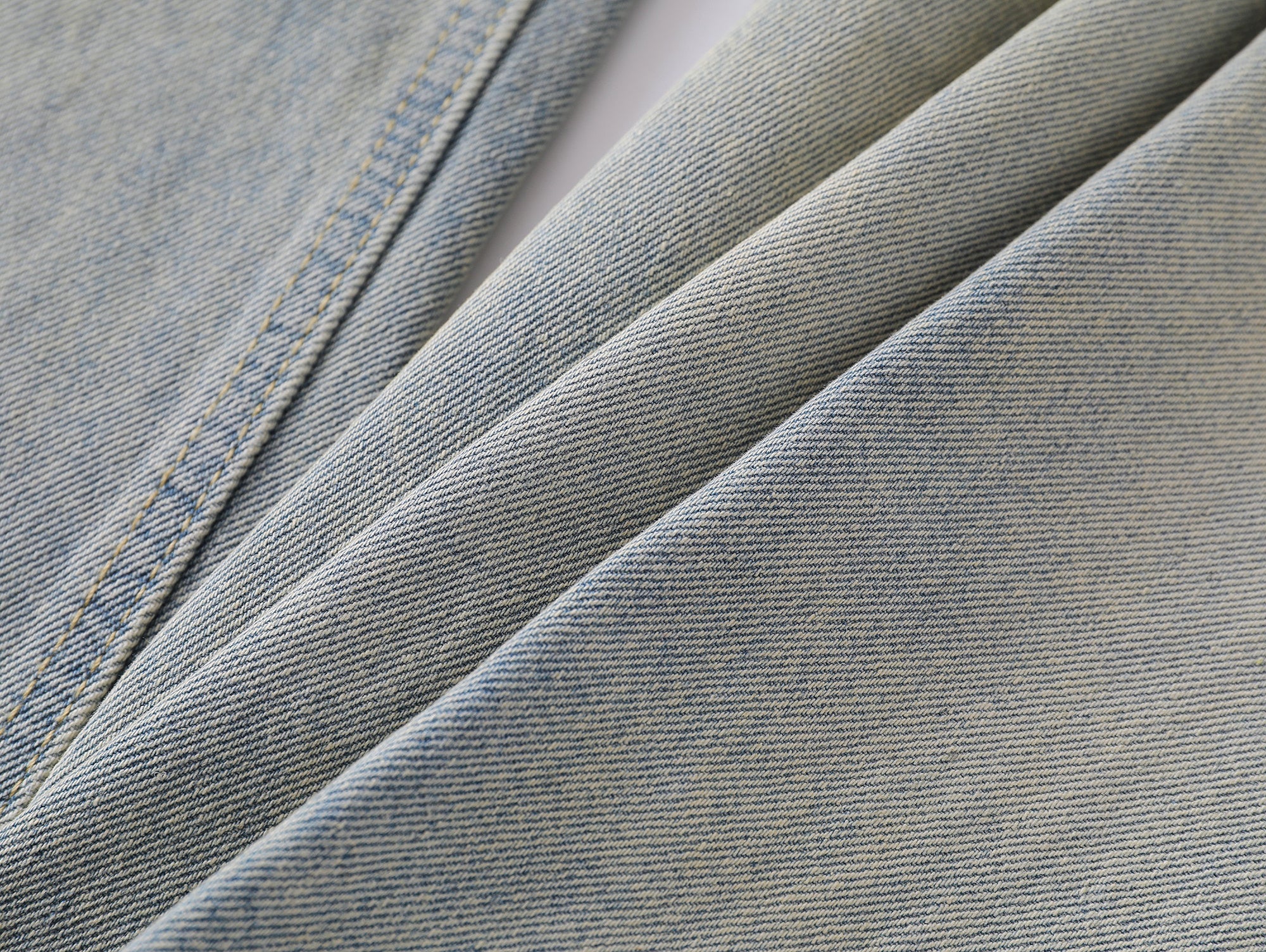 Omirad Light Fade Whisker Wide-Leg Denim Pants