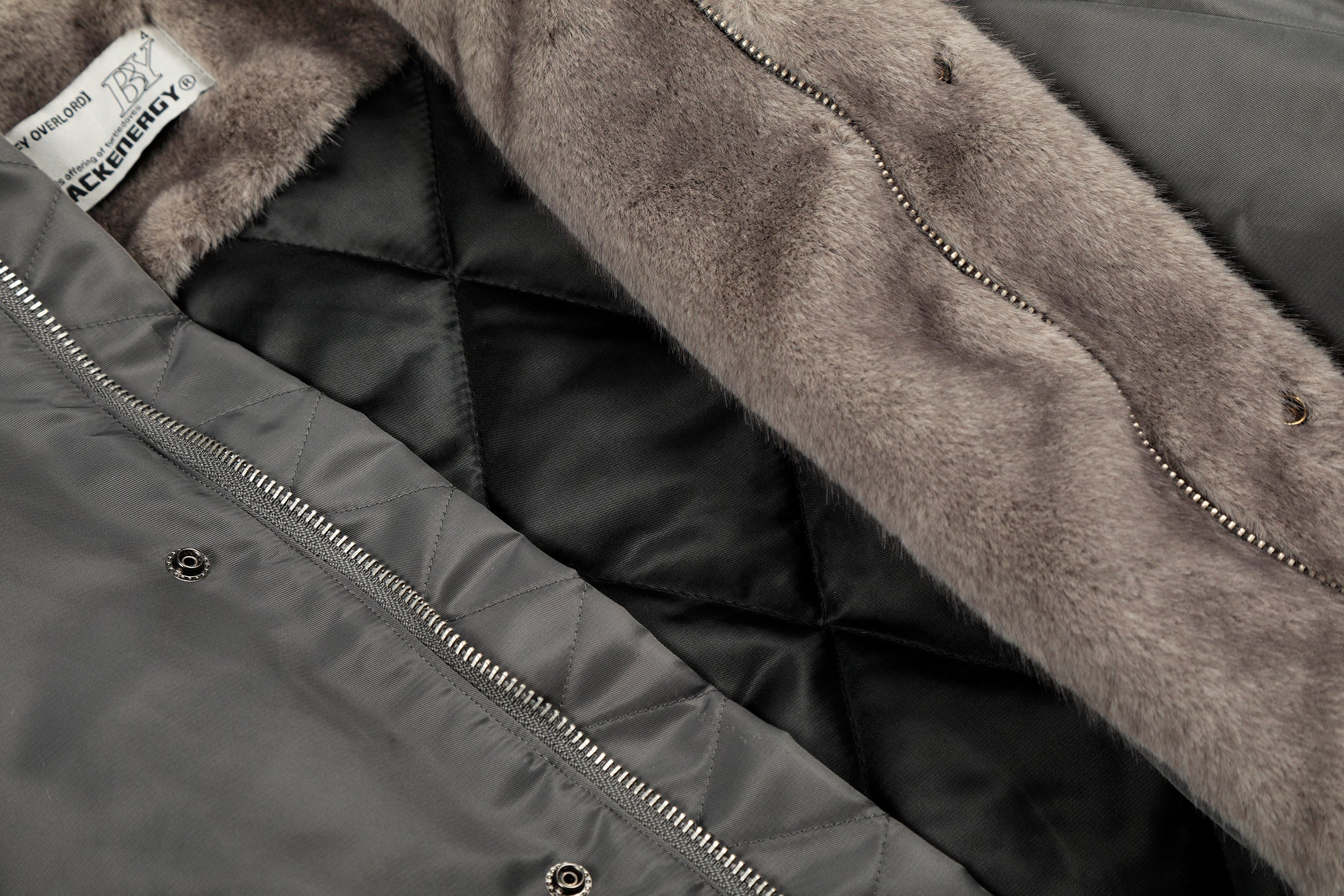 Faux Fur Collar Cropped Nylon Jacket | Smoke Gray & Black