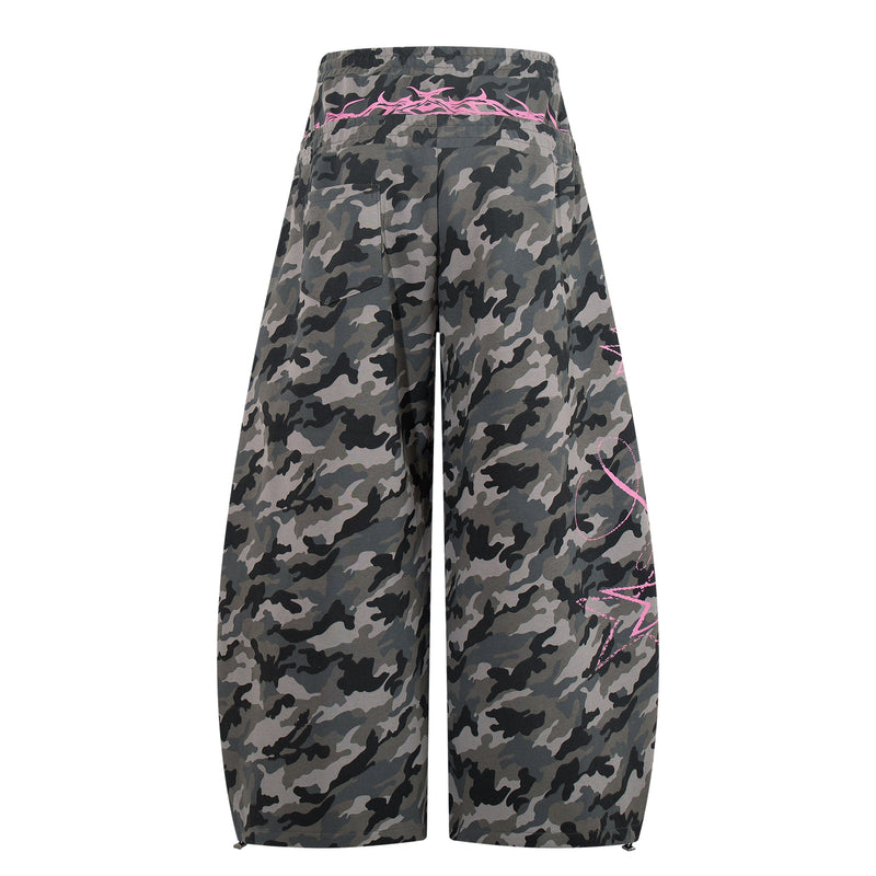 Camo Graffiti Wide-Leg Baggy Pants | Pink Star Print