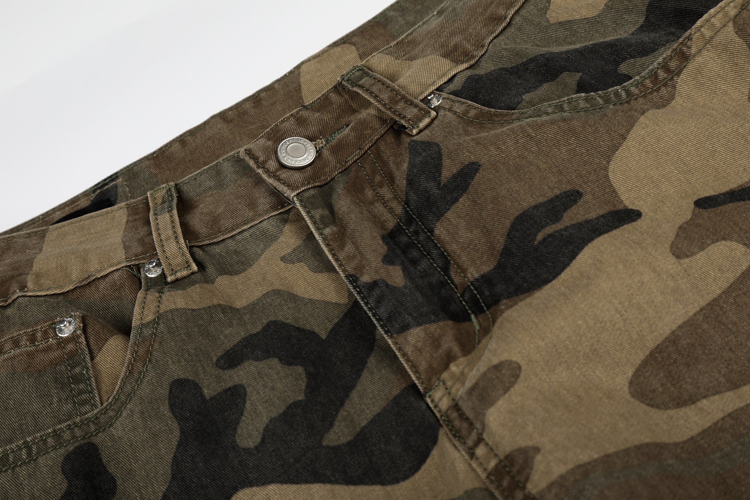 Oversized Camo Cargo Jeans | Baggy Y2K Streetwear Denim