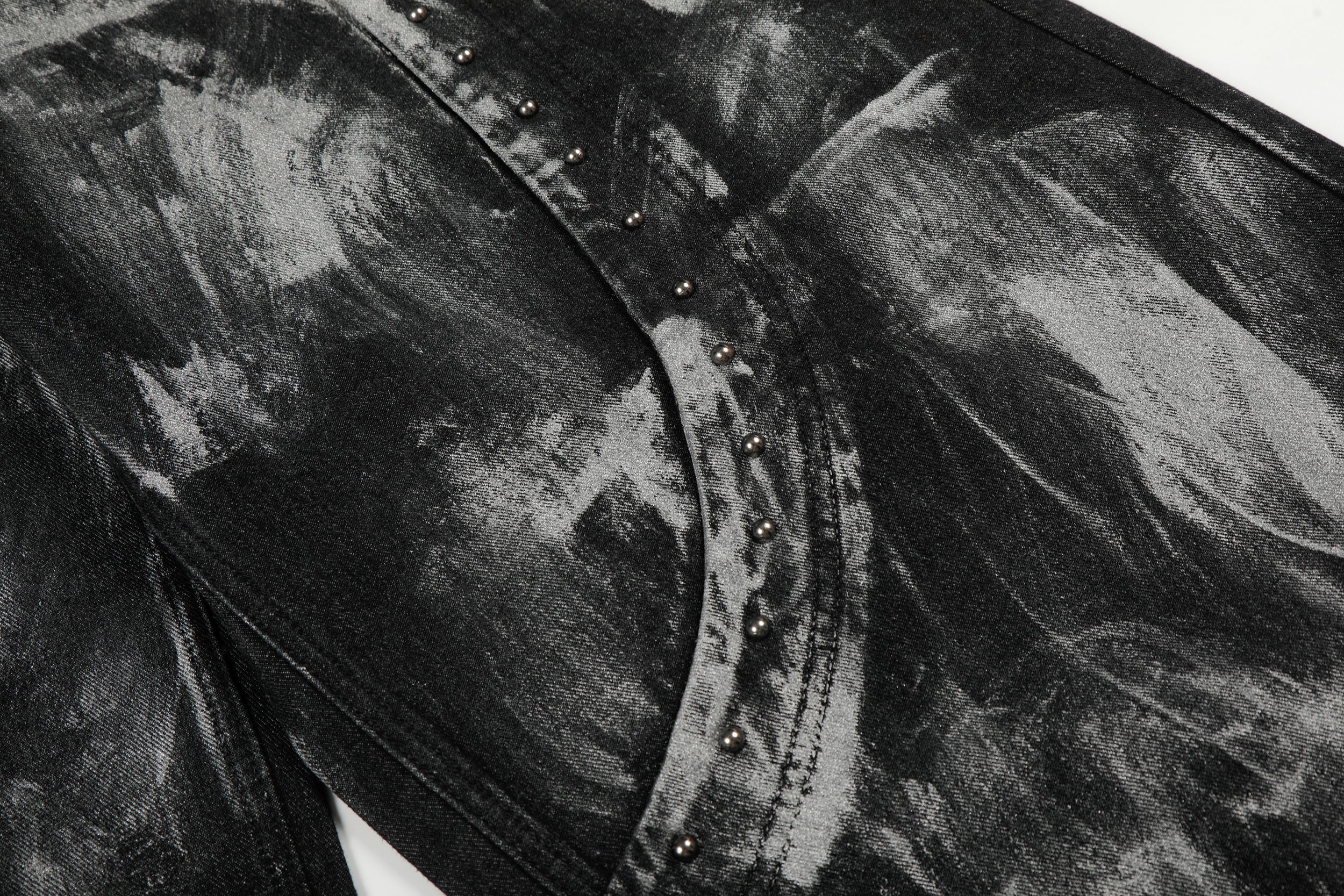 Omirad Painted Crescent Wide-Leg Jeans | Studded Streetwear