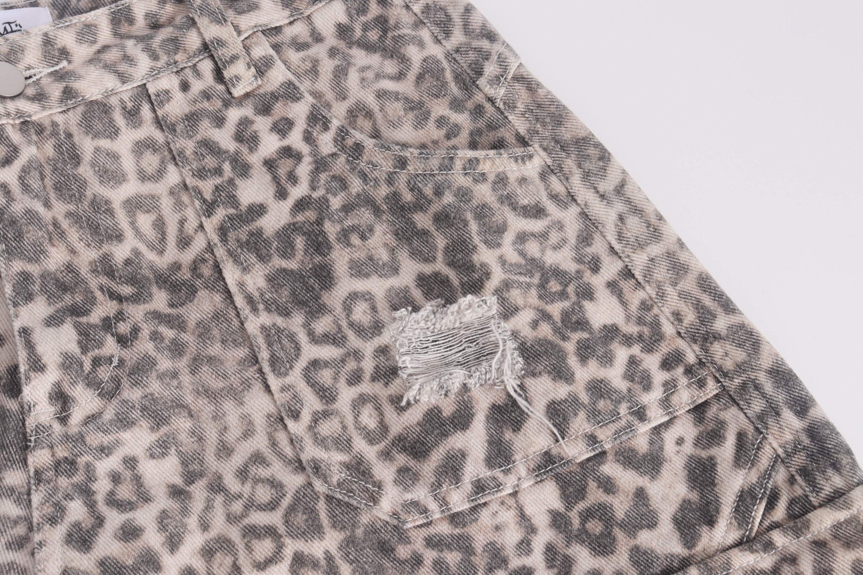 Leopard Print Cargo Baggy Jeans | Wide-Leg Y2K Streetwear
