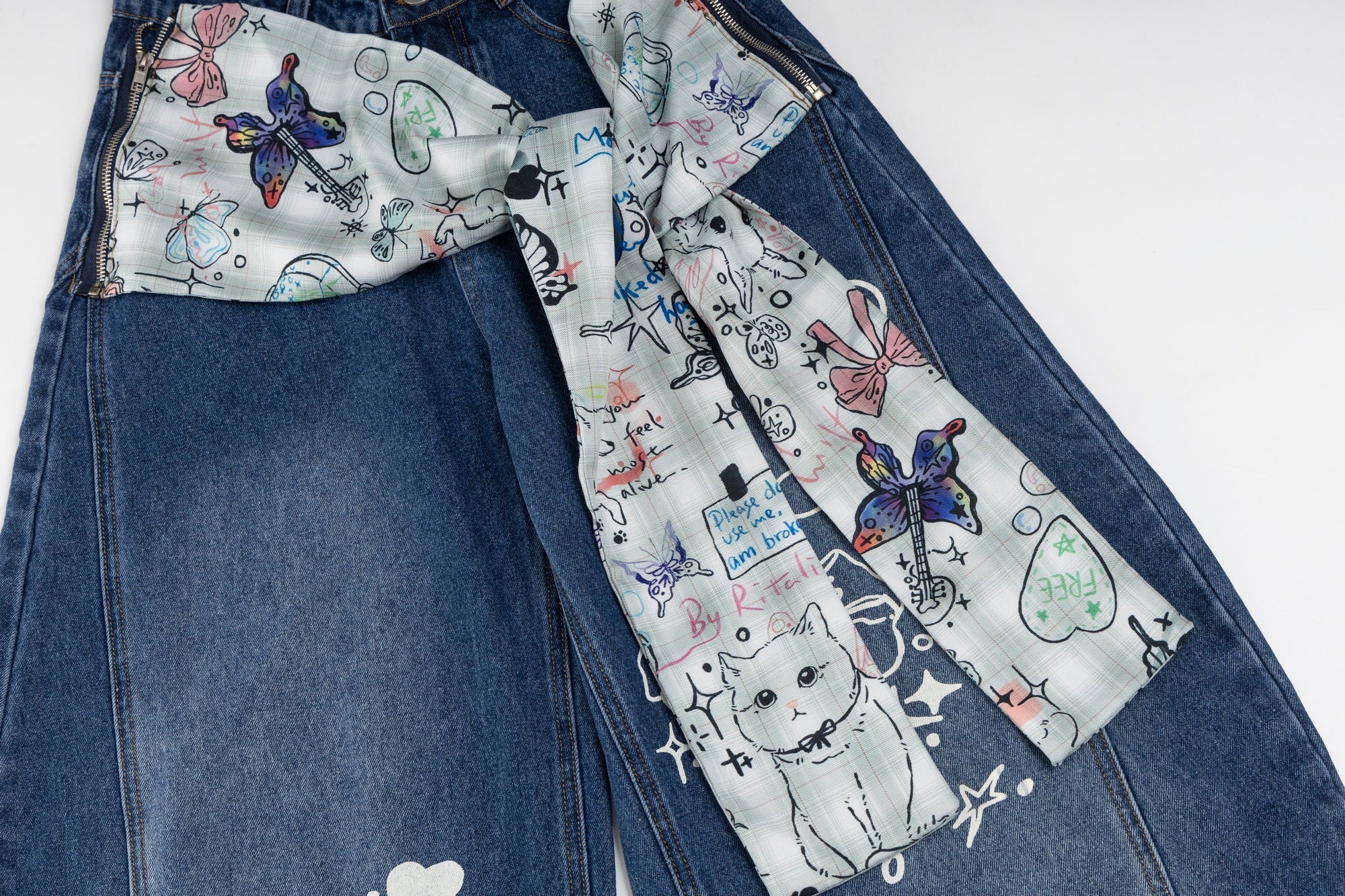 Bunny Graphic Ribbon Bow Curved Wide-Leg Jeans | Omirad