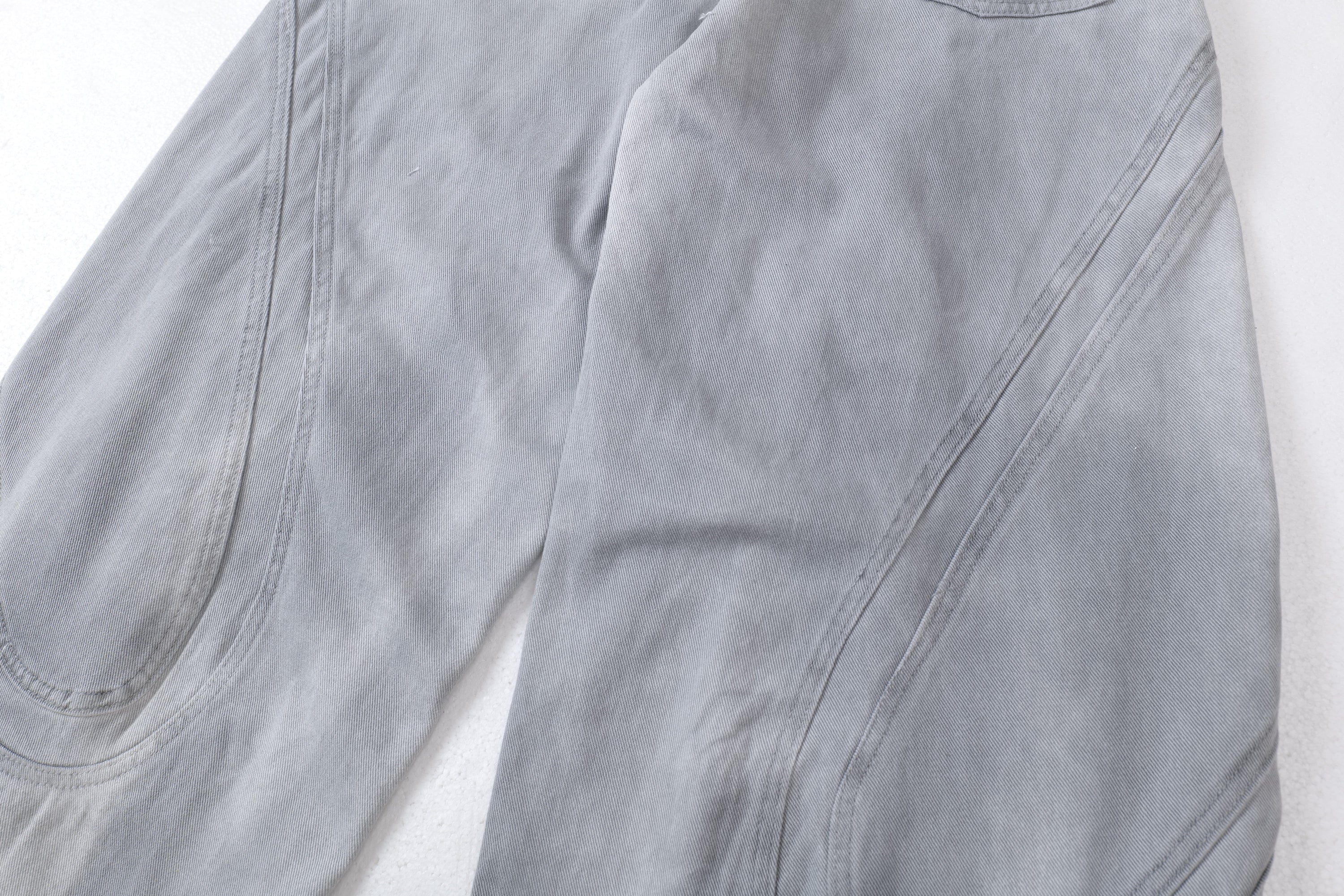 Washed Curved-Panel Balloon Wide-Leg Jeans | Sculptural Denim
