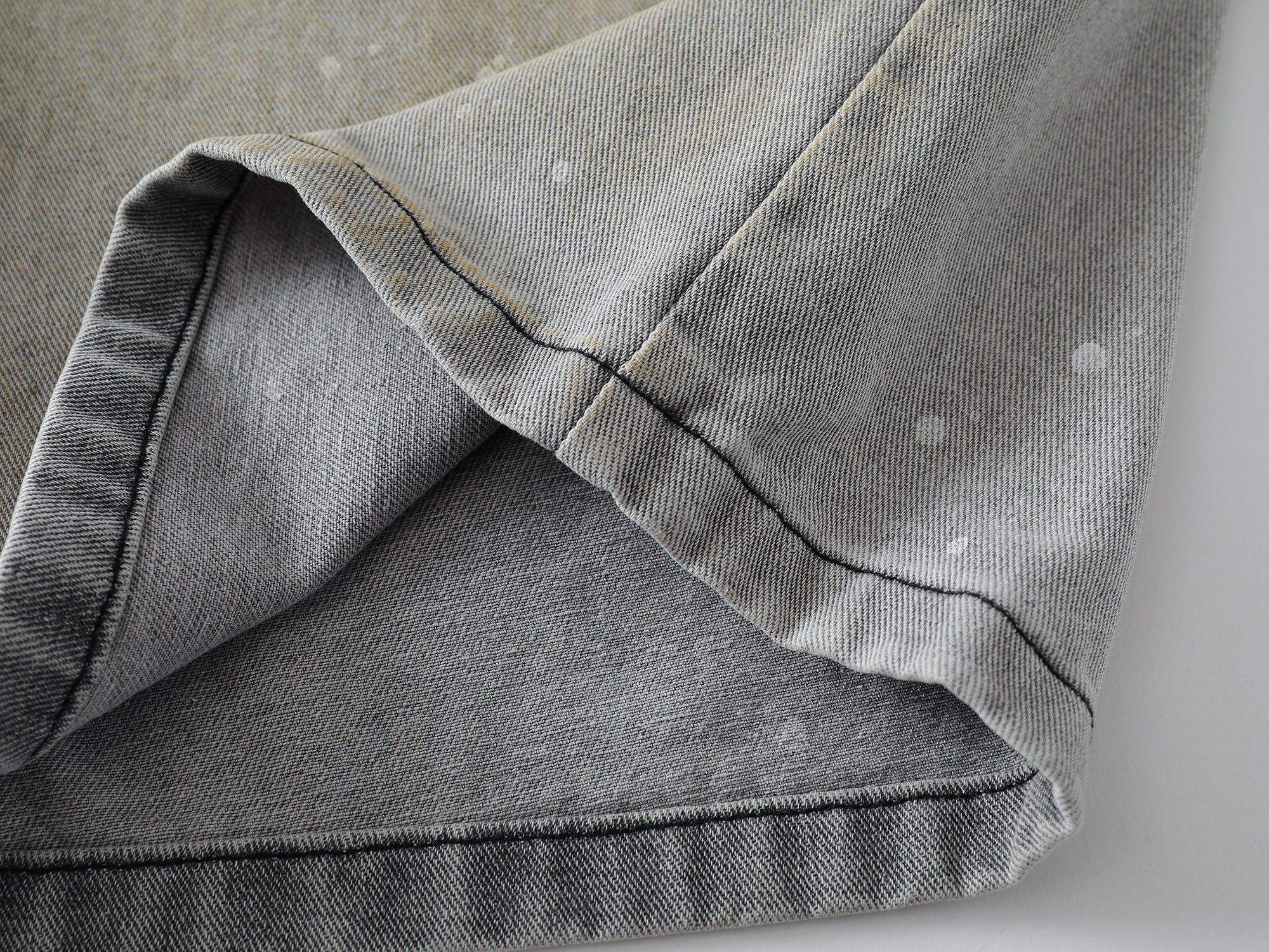 Speckled Fade Wide-Leg Denim Shorts | Grey Wash Streetwear
