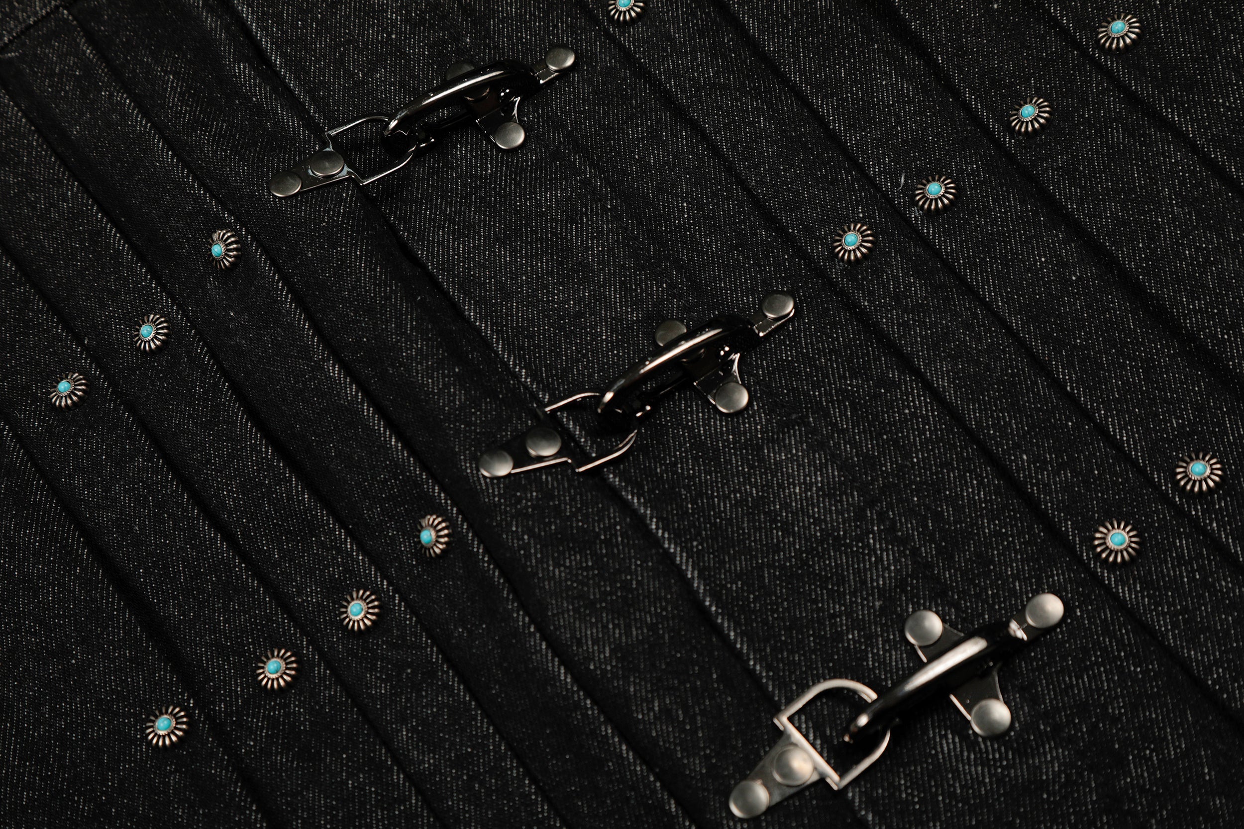 Metal Buckle Pleated Black Denim Jacket | Cropped Boxy Fit