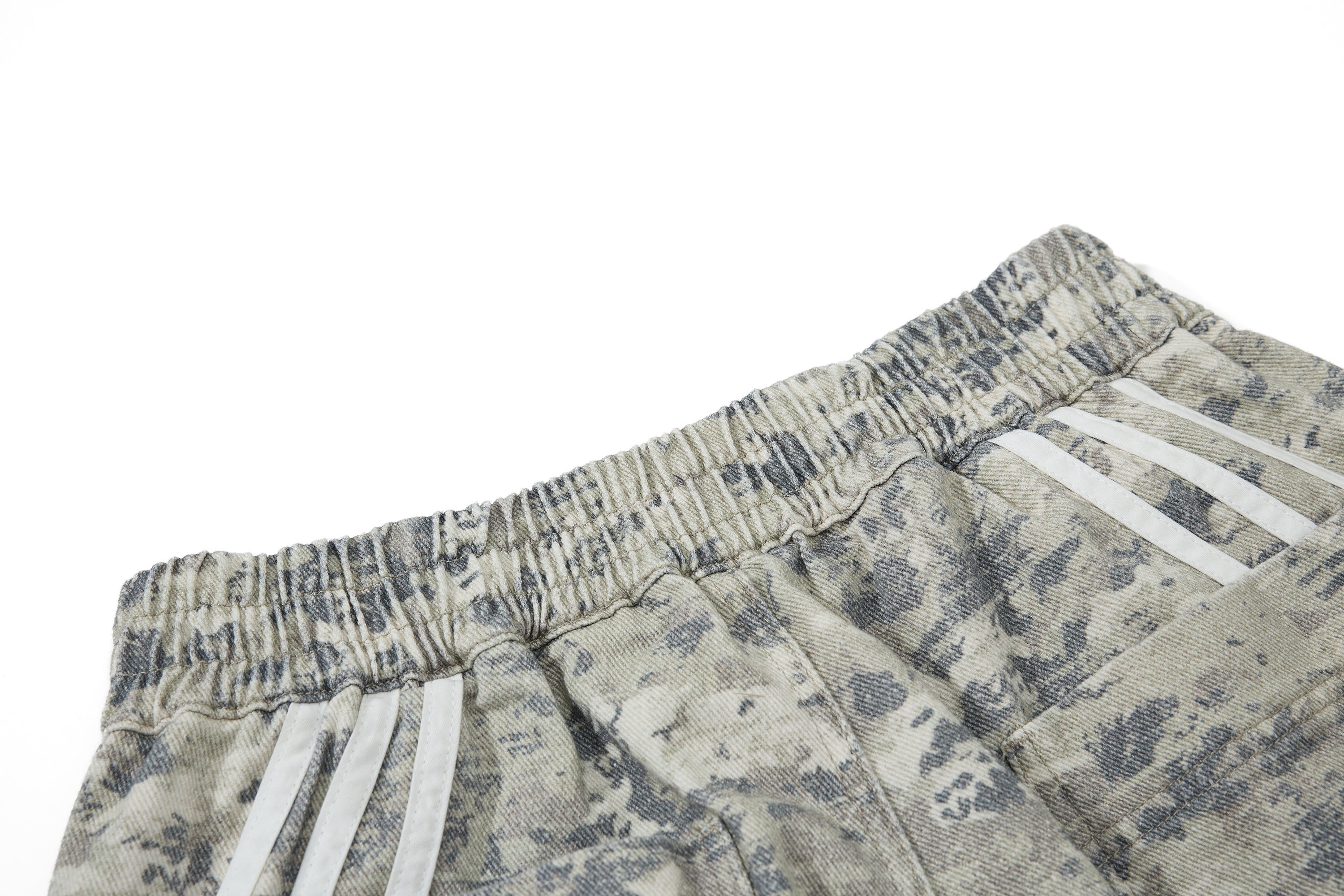 Omirad Tactical Camo Wide-Leg Cargo Pants with Reflective Stripe