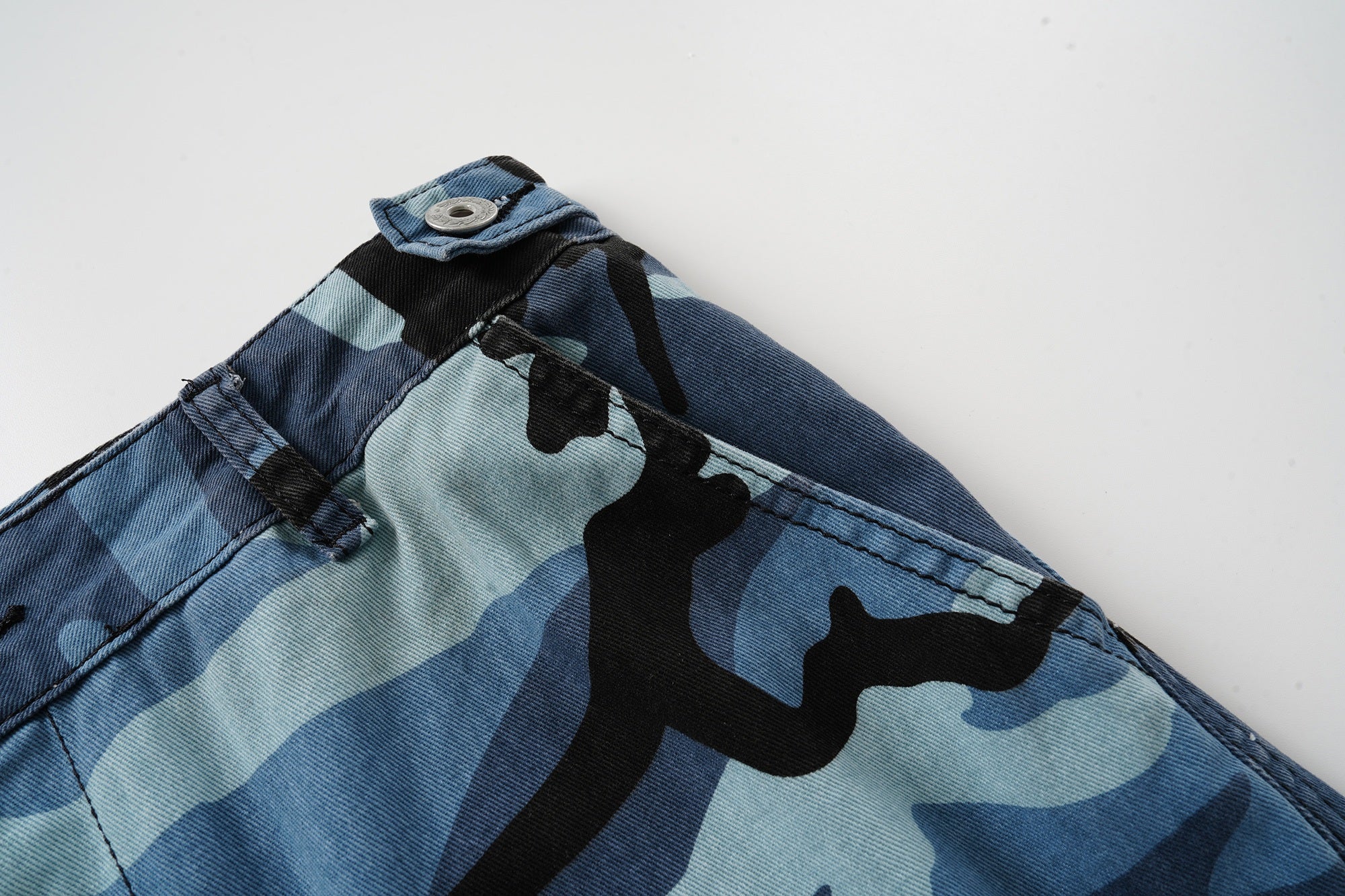 Omirad Blue Camo Cargo Shorts | Oversized Y2K Streetwear