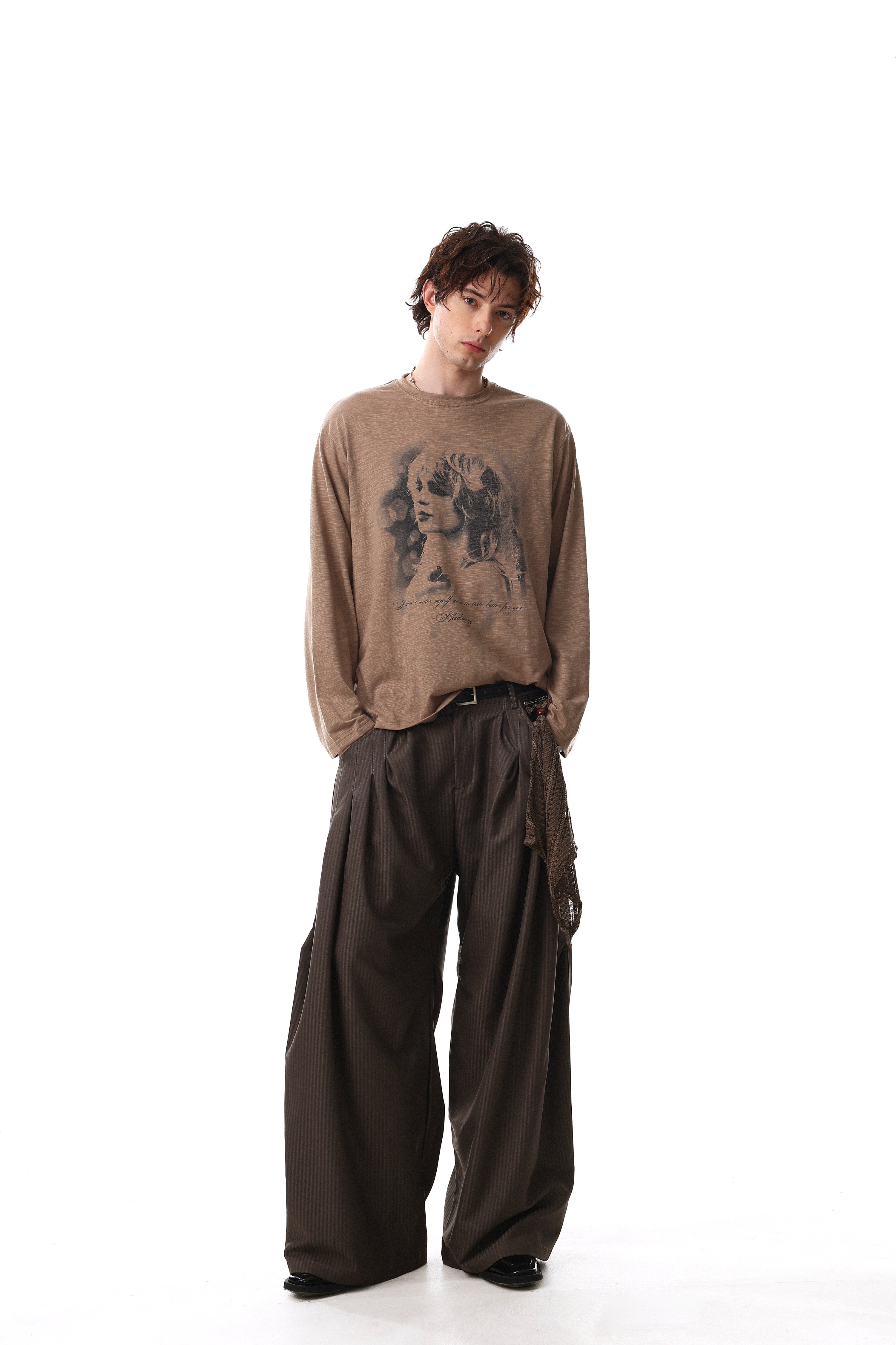 Vintage Portrait Graphic Long Sleeve Tee | Washed Print