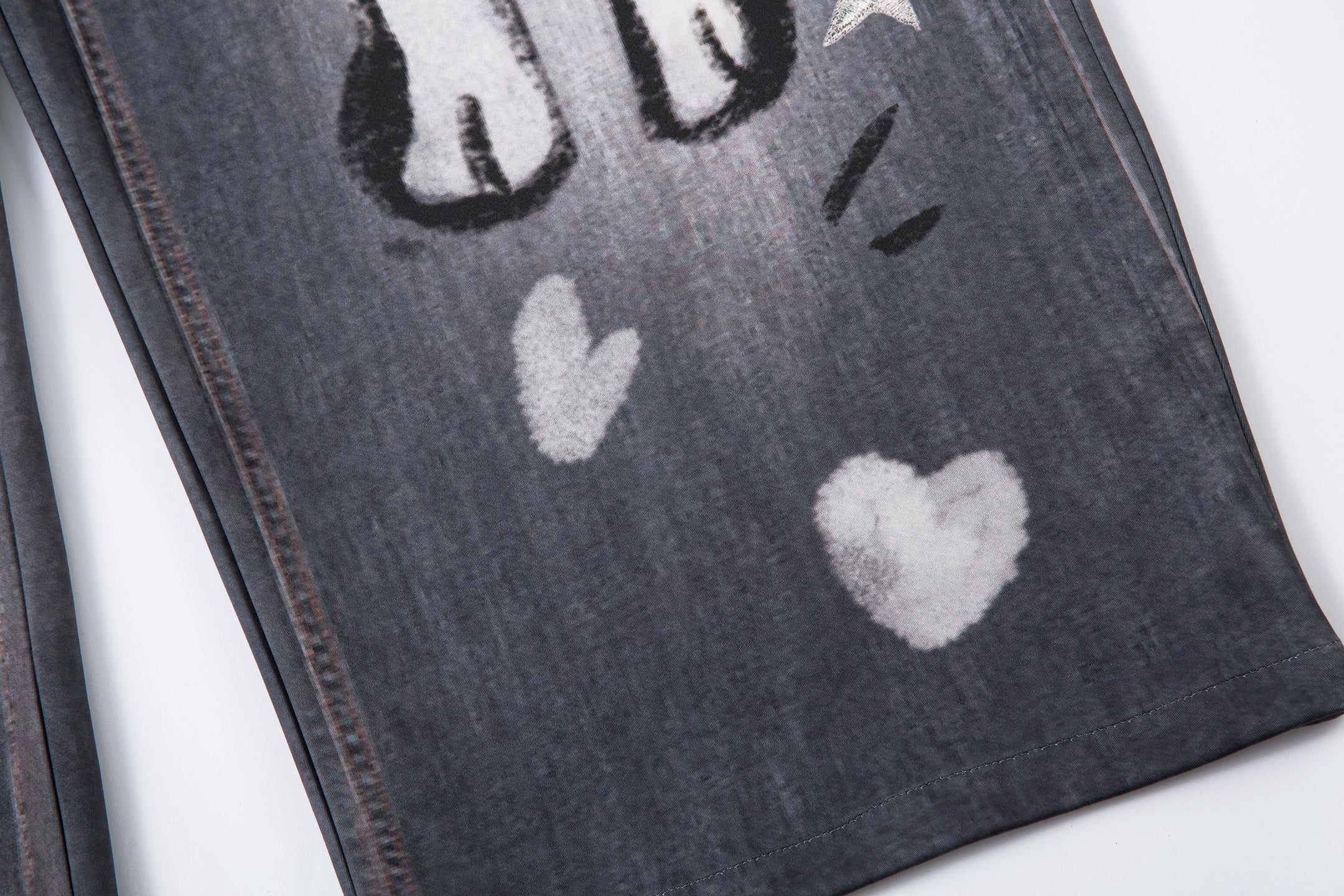 Cat Print Barrel Leg Jeans | Washed Grey Street Art Denim