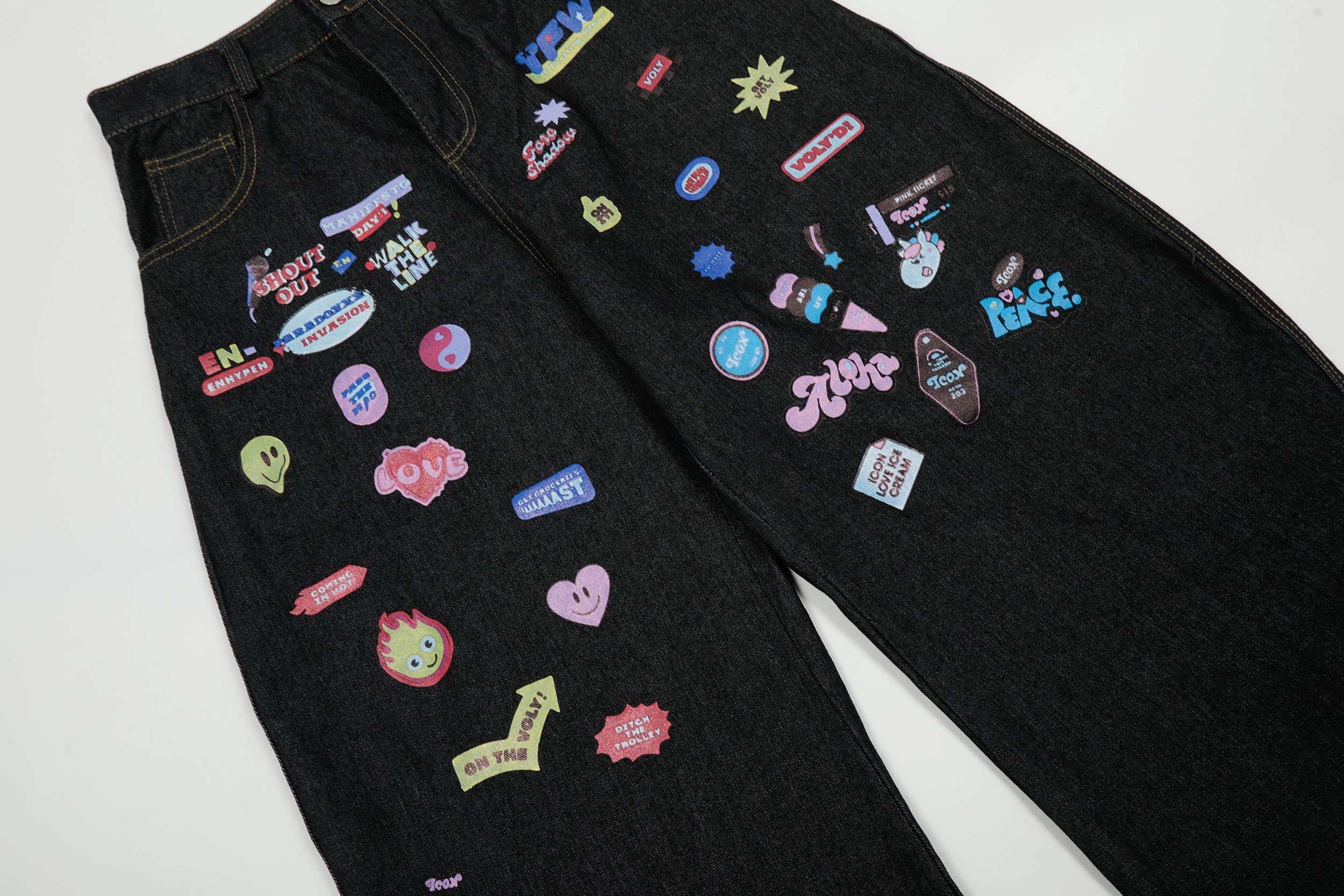 Graphic Patch Wide-Leg Denim Pants | Y2K Streetwear Jeans