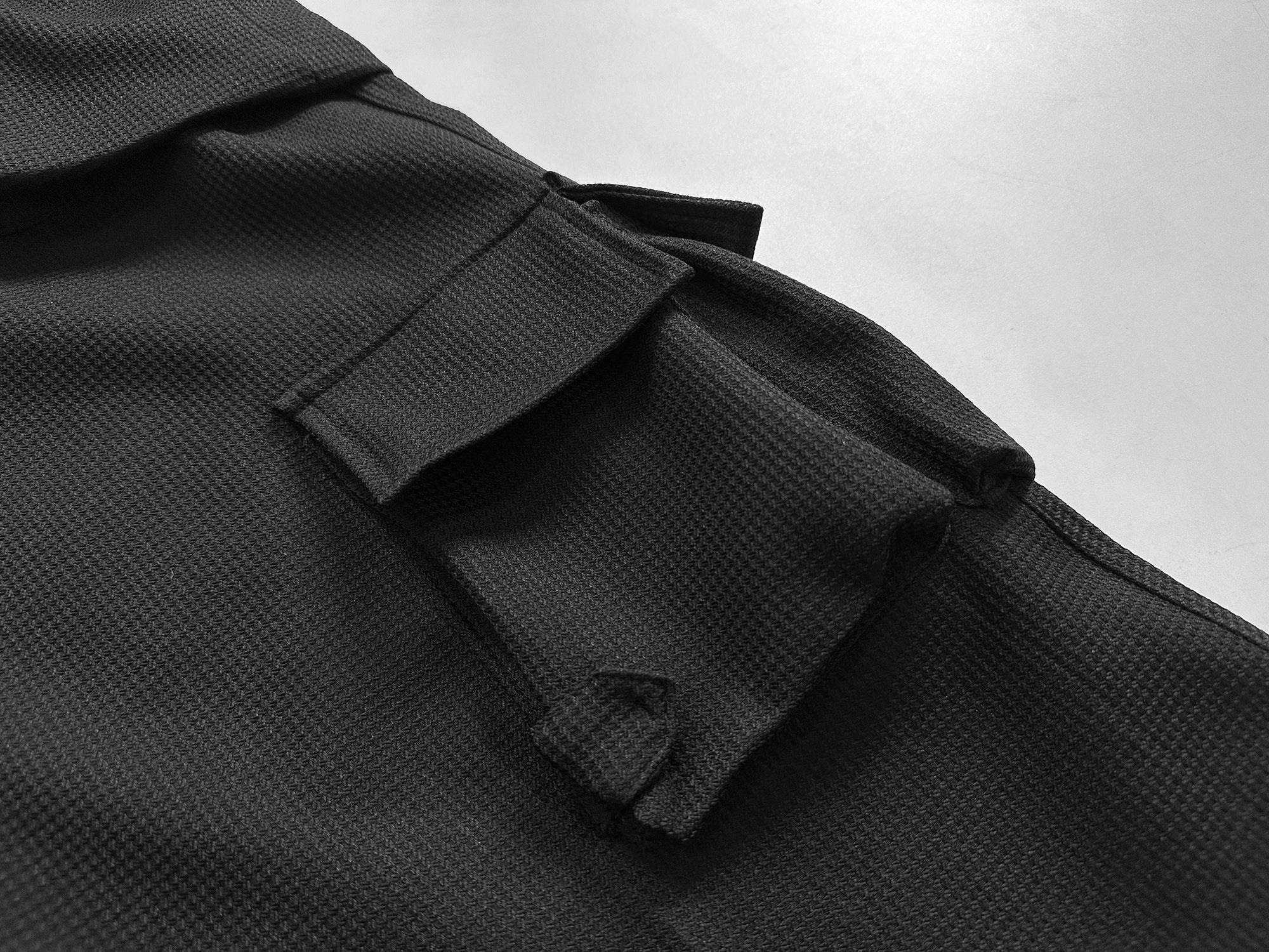 Omirad Multi-Pocket Wide-Leg Utility Cargo Pants | Black