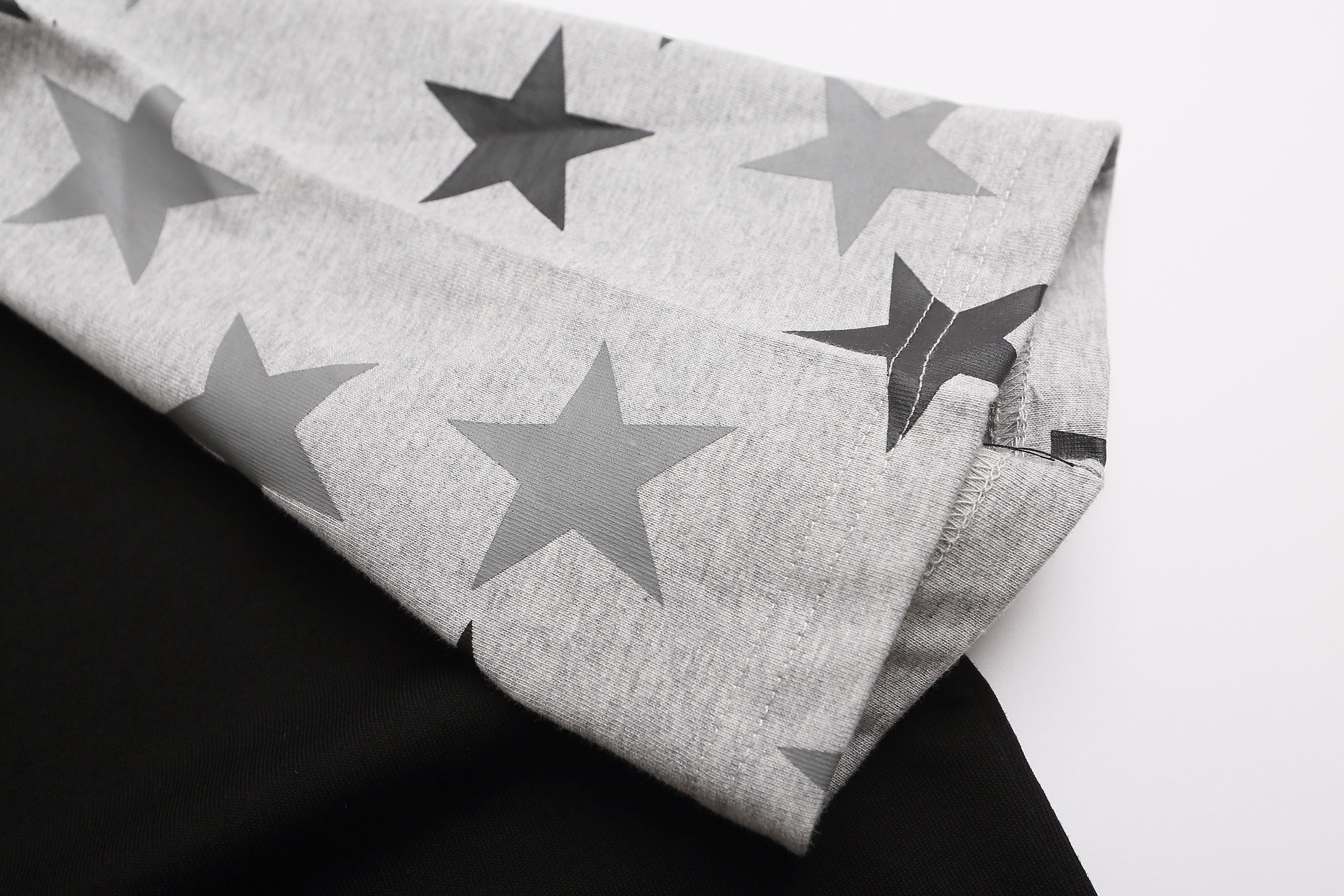 Gothic Script Star Raglan Tee | Y2K Streetwear Cotton T-Shirt