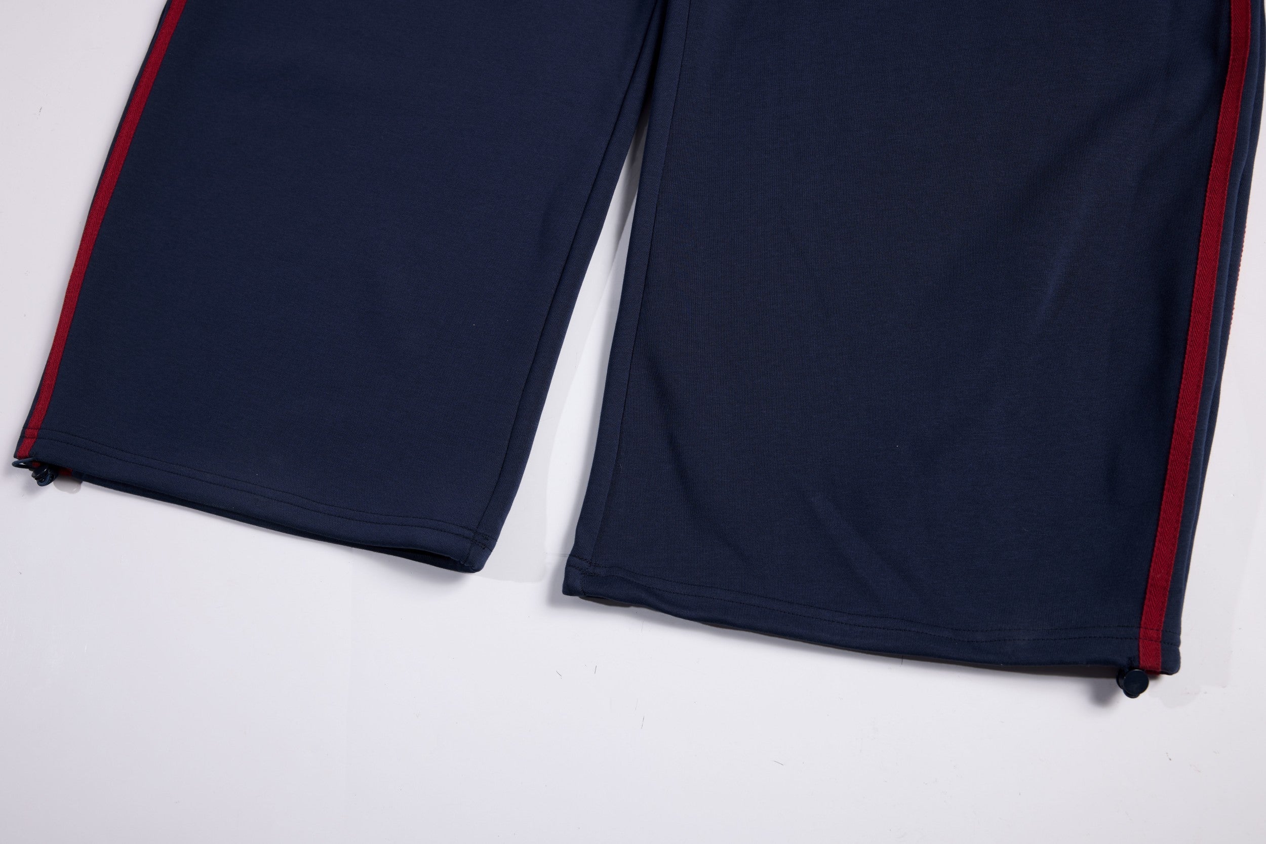 Retro College Badge Wide-Leg Sweatpants | Varsity Streetwear