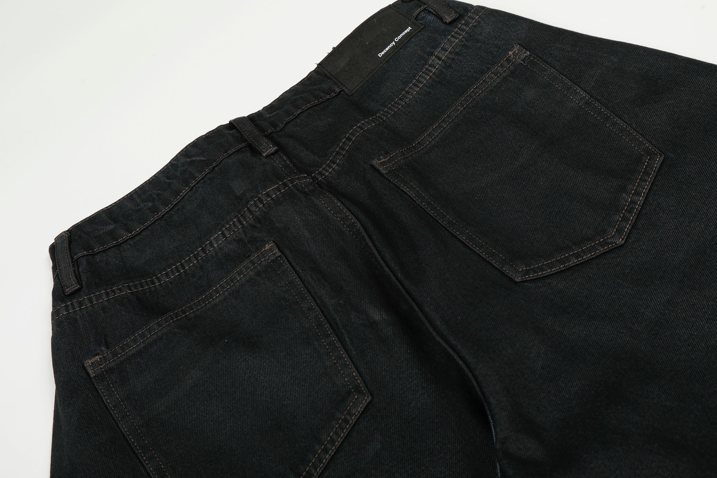 Omirad Minimal Curved Wide-Leg Denim Pants | Black