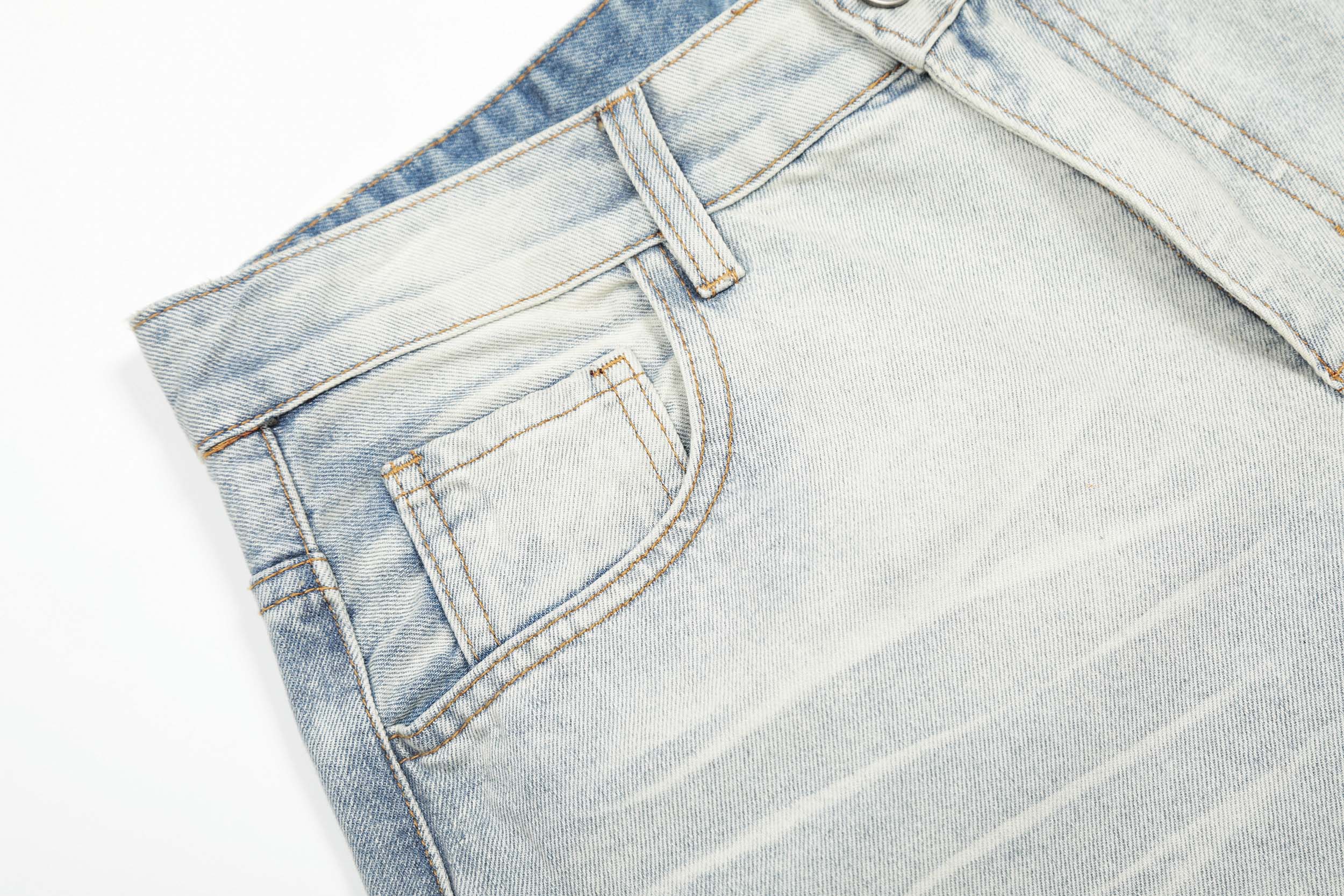 Light Washed Wide-Leg Jeans | Oversized Baggy Denim