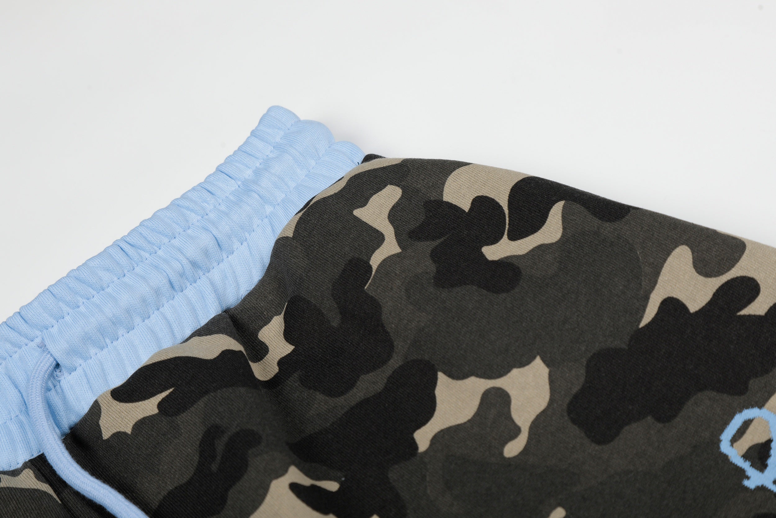 Omirad Graphic Camo Wide-Leg Sweatpants | Street Style