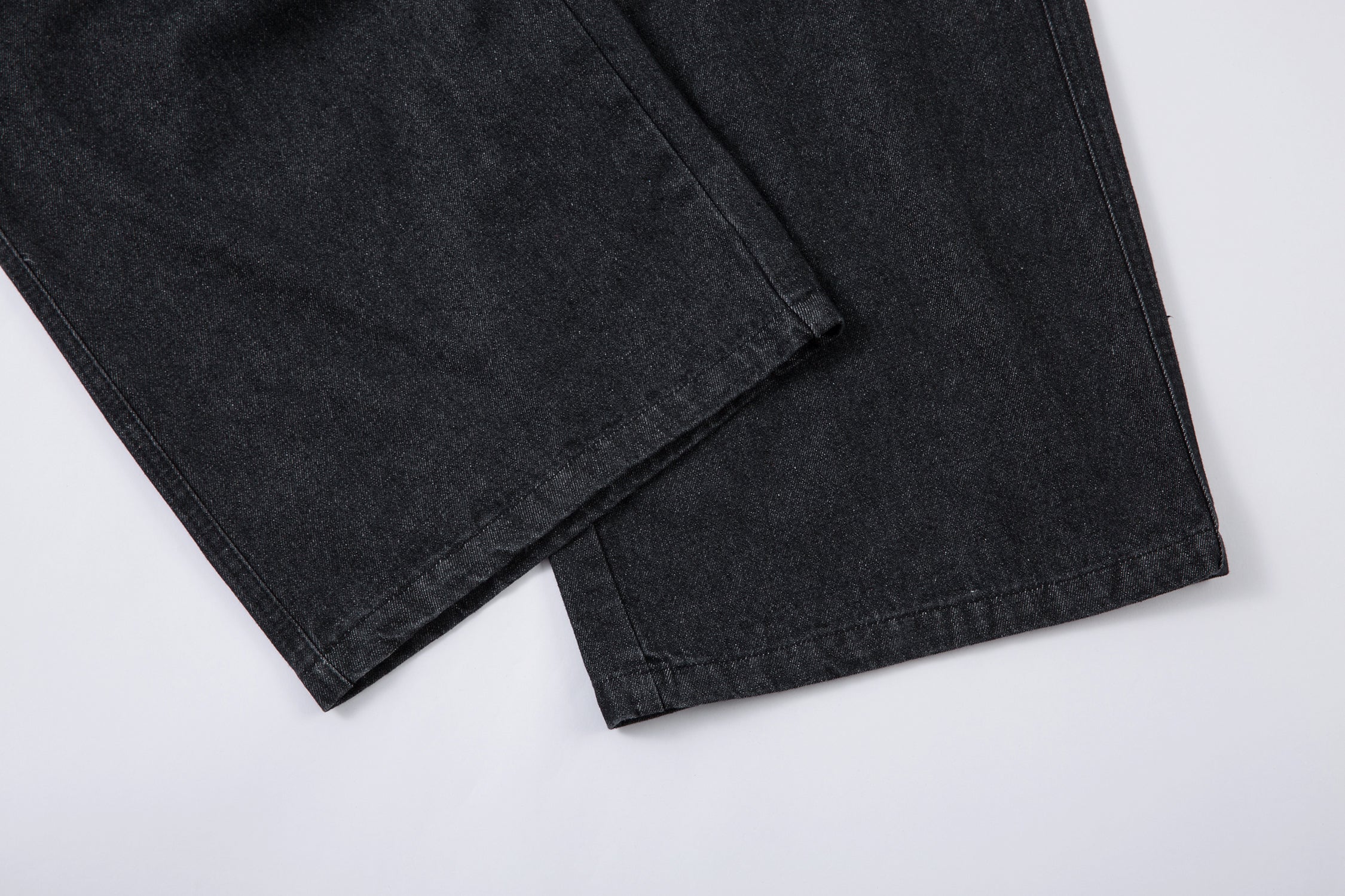 Omirad Contrast Pocket Wide-Leg Jeans | Black Denim