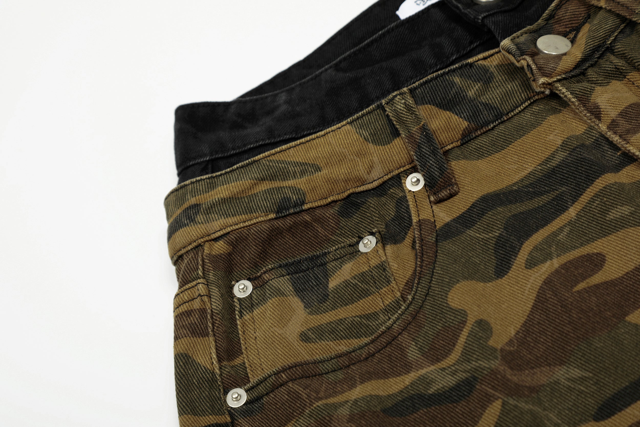 Omirad Camo Panel Cargo Shorts | Wide-Leg Streetwear
