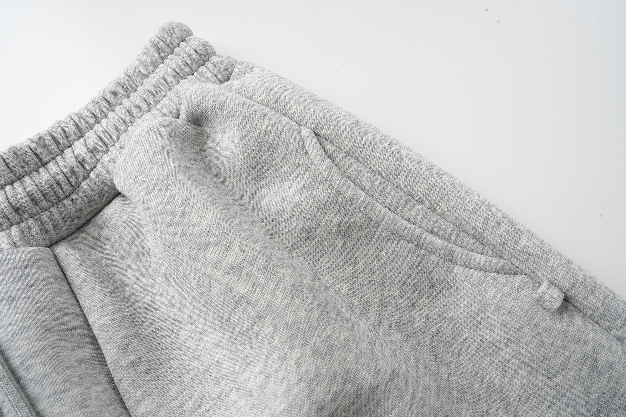 Omirad Essential Wide-Leg Sweatpants | Relaxed Fit
