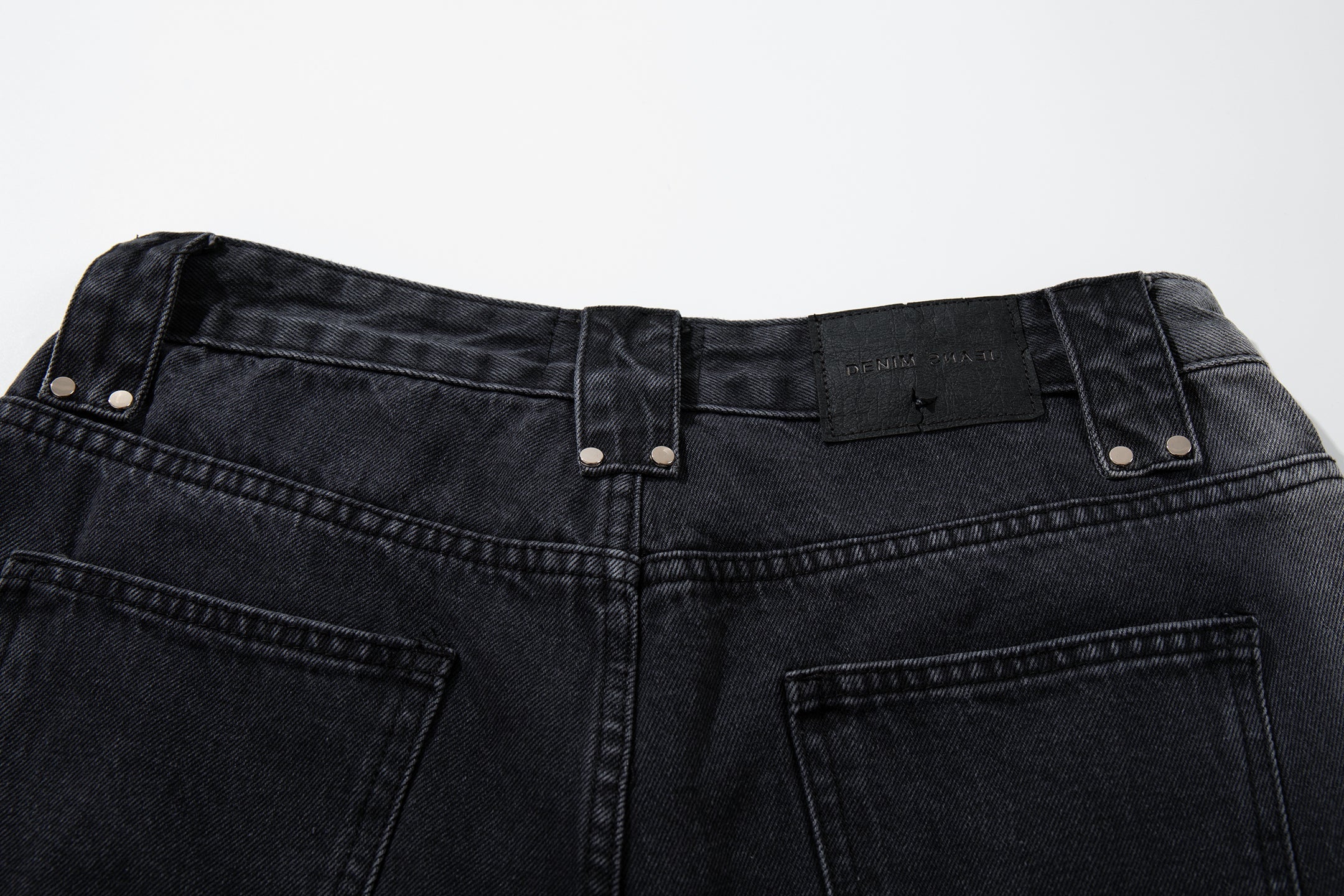 Arc-Stitch Wide-Leg Jeans | Washed Black Denim
