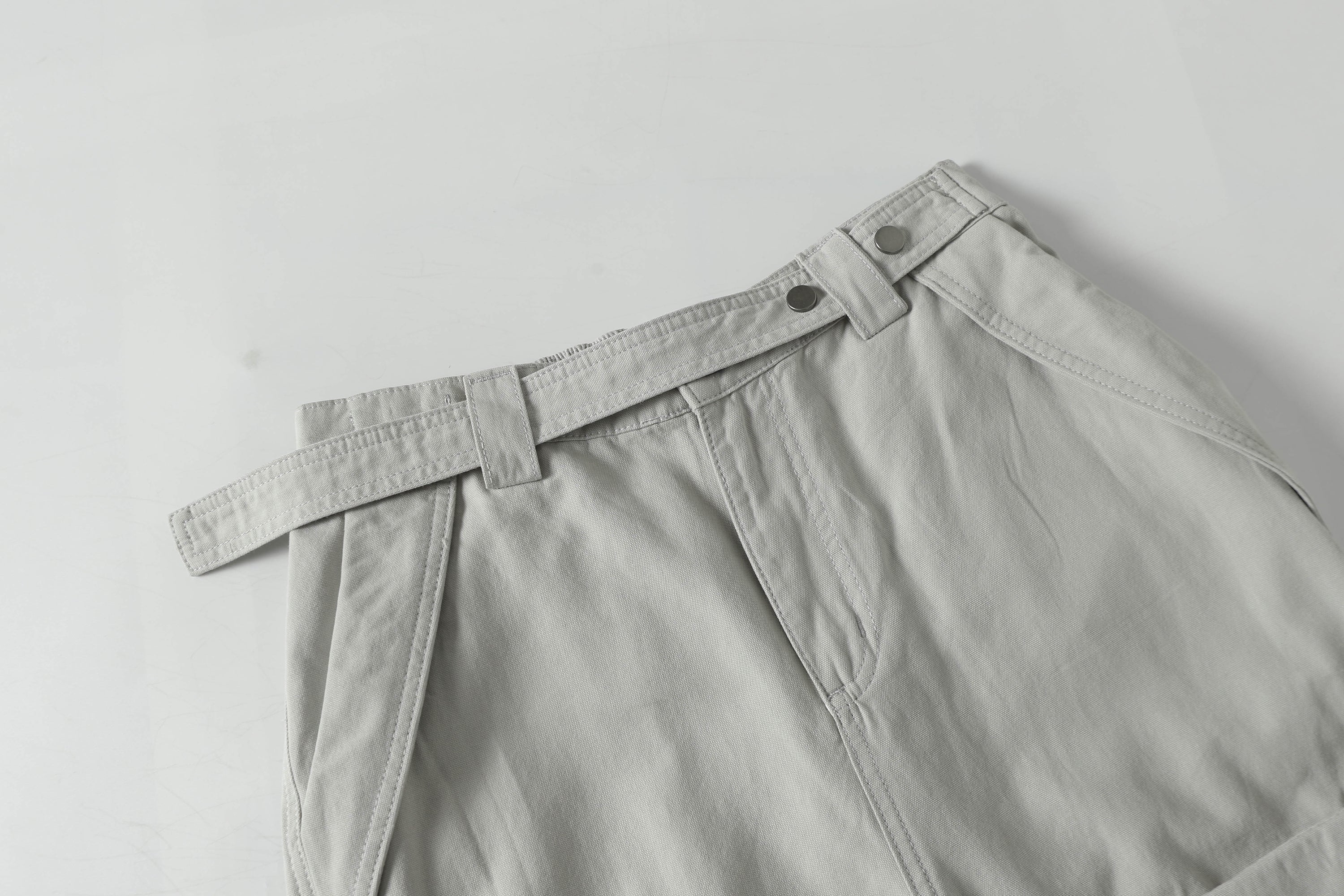 Wide-Leg Multi-Pocket Cargo Pants with Adjustable Hem