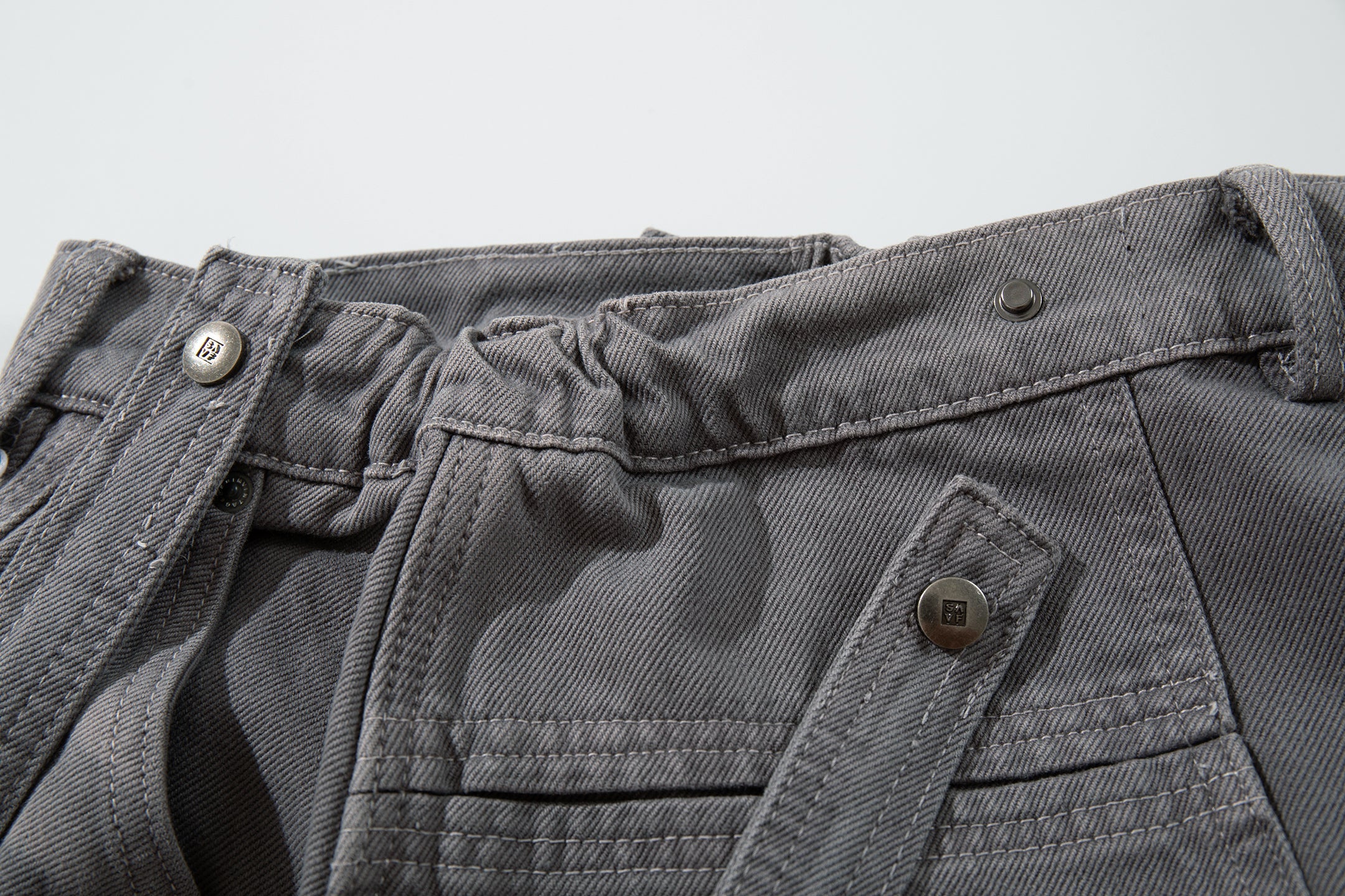 Omirad Strap-Detail Washed Wide-Leg Cargo Jeans