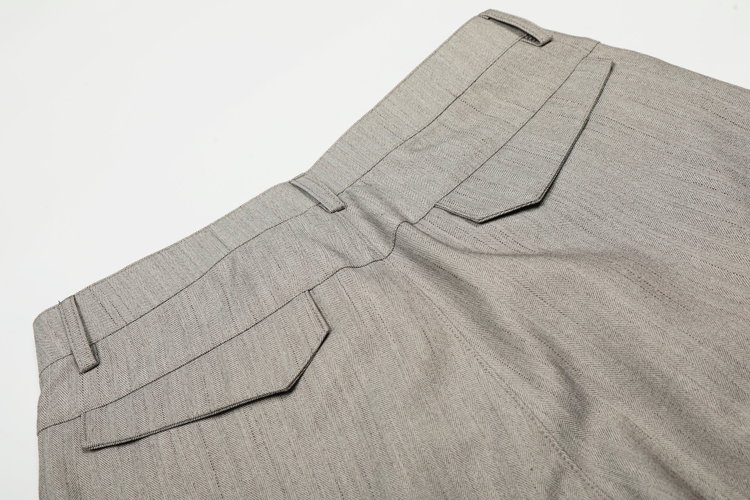 Omirad Wide-Leg Tailored Trousers | Light Grey Barrel Pants