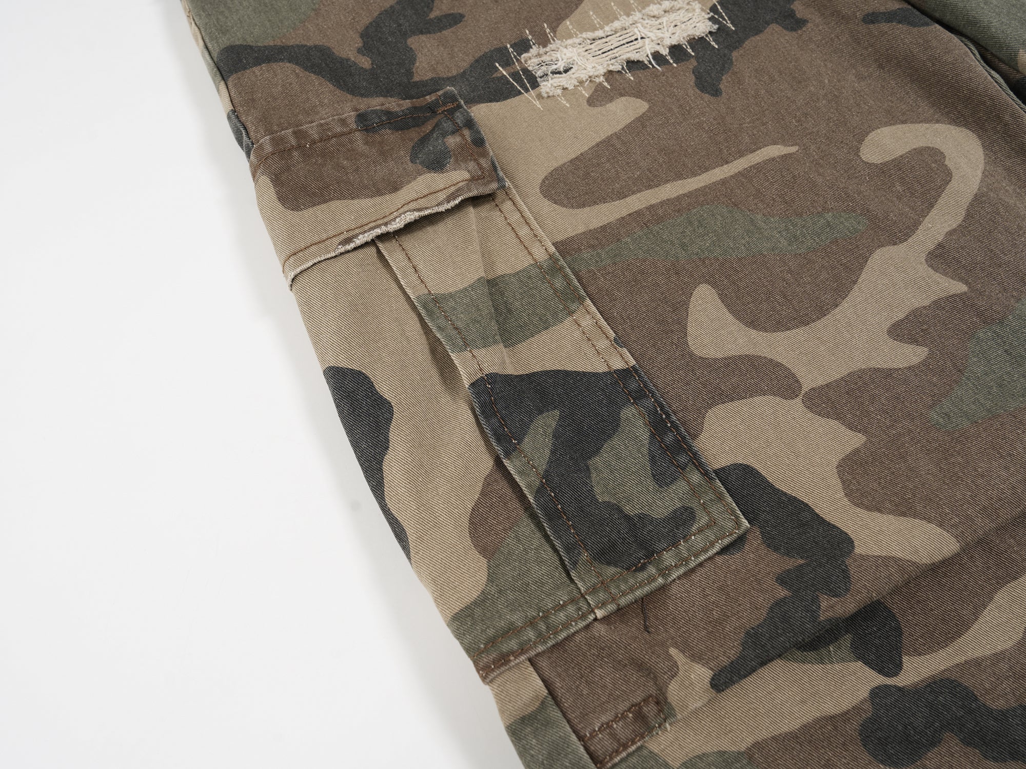 Omirad Distressed Camo Cargo Shorts | Military Streetwear