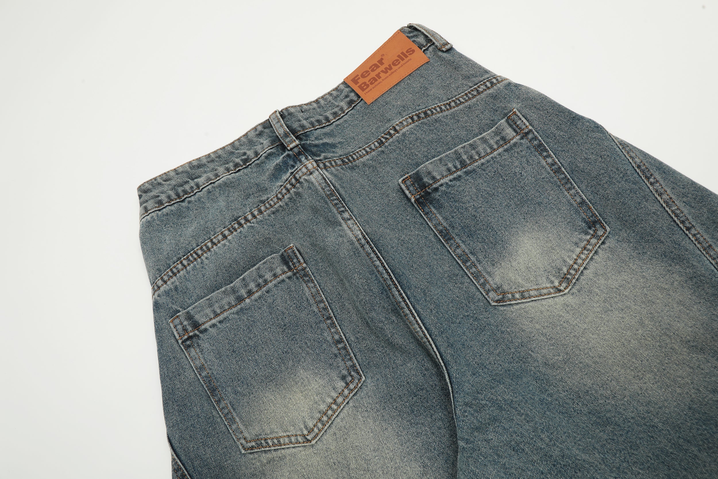 Omirad Curved-Panel Balloon Denim Pants | Vintage Wash