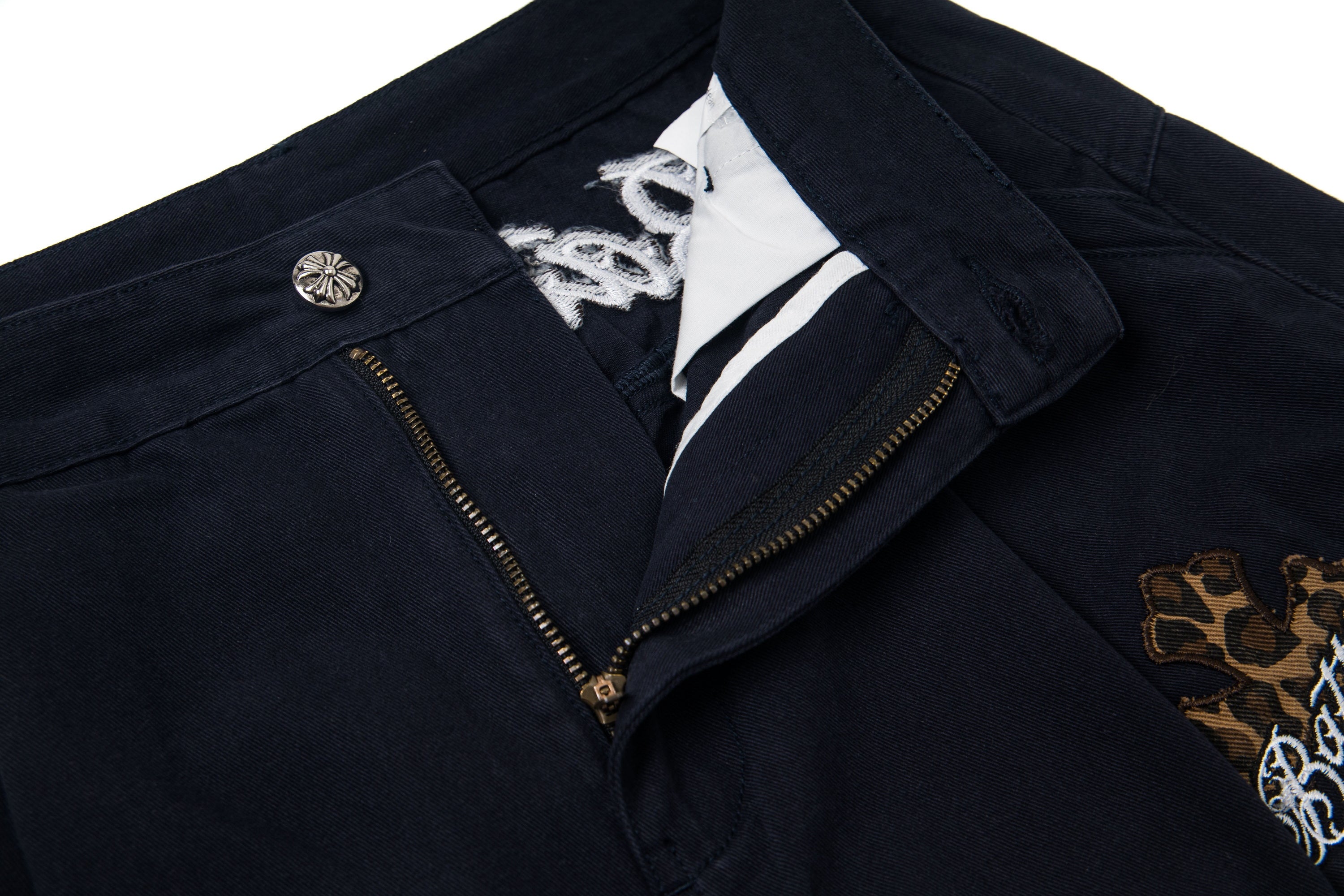 Leopard Cross Embroidered Wide-Leg Cargo Pants | Streetwear