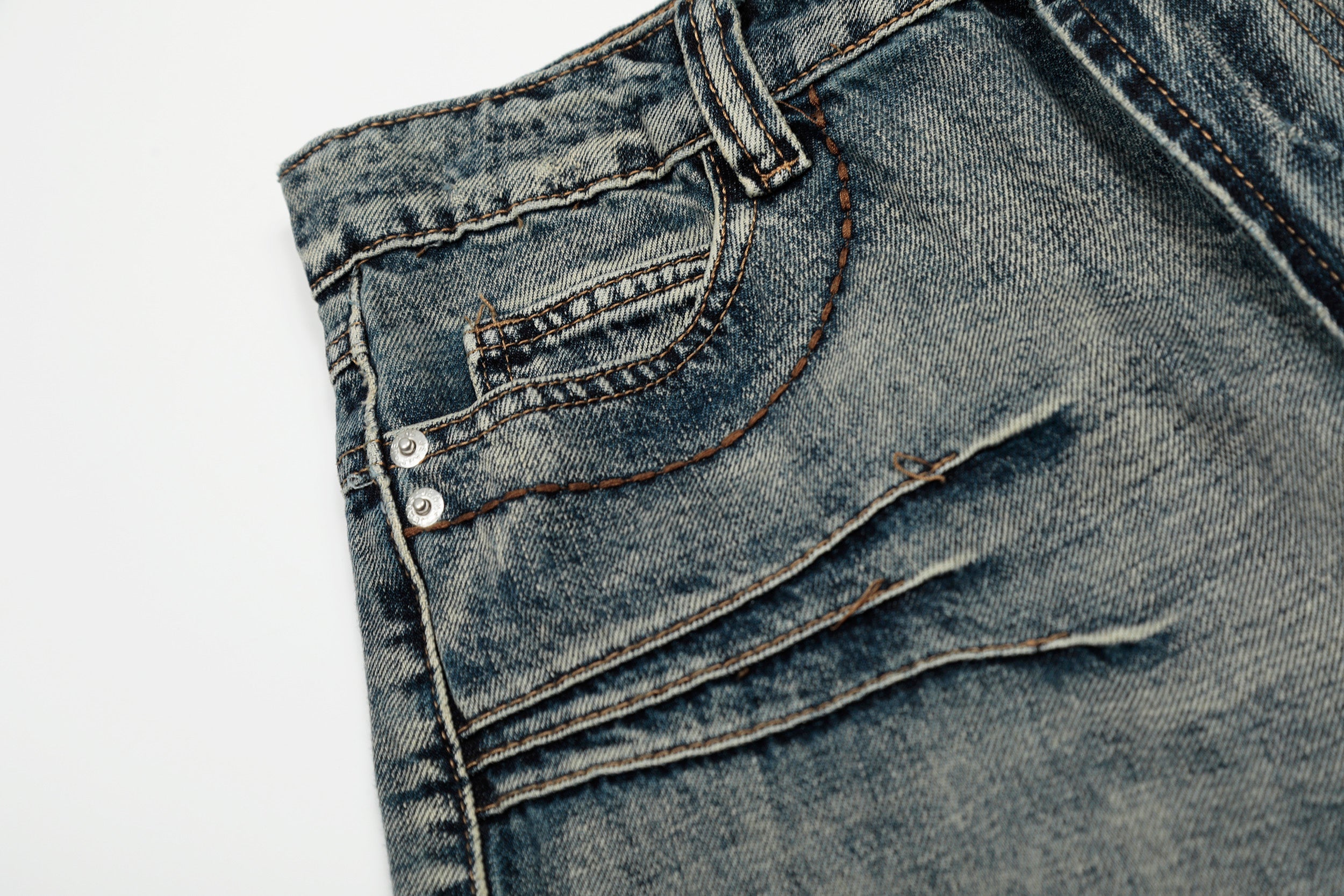 Retro Creased Wide-Leg Denim Jeans | Vintage Wash Streetwear