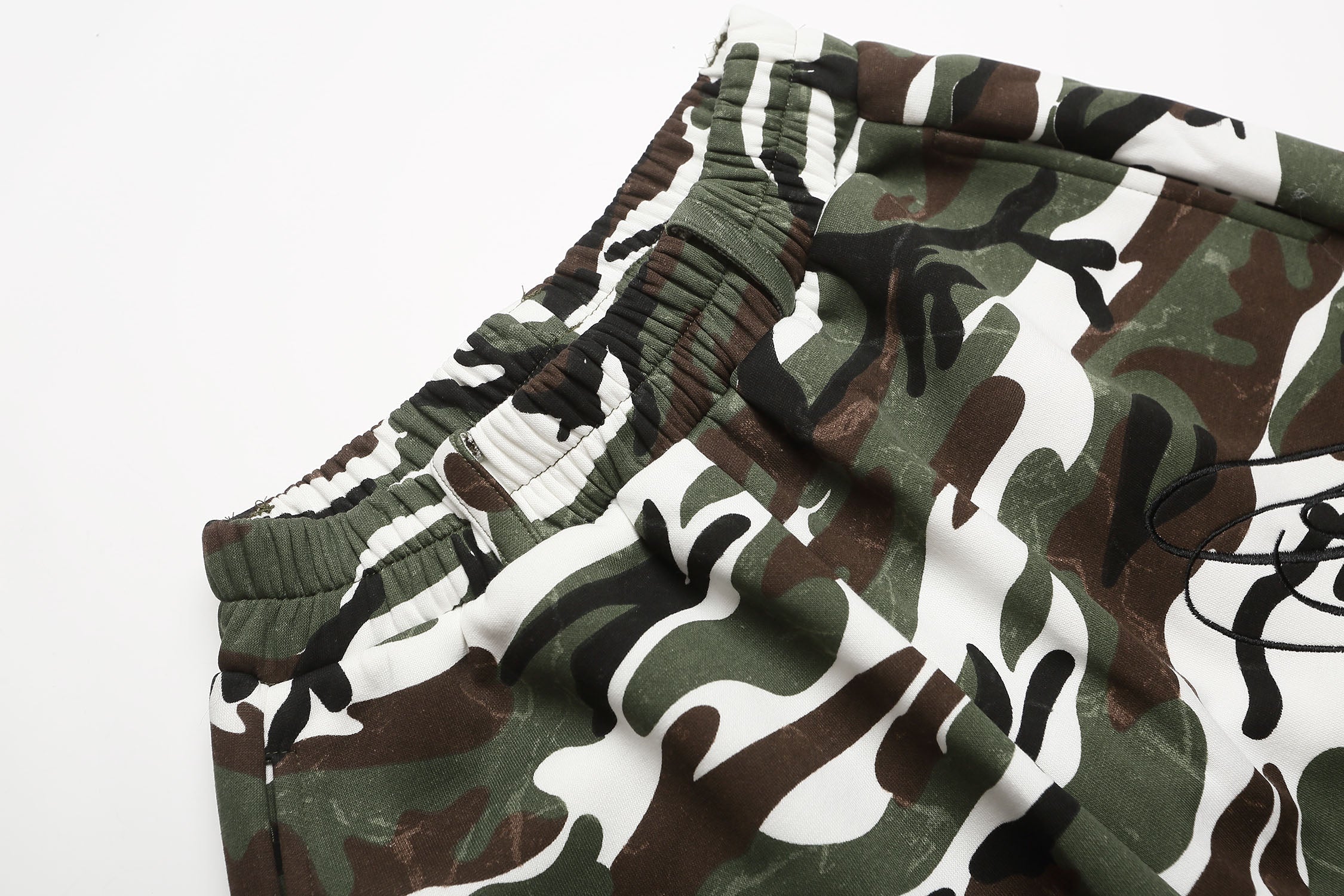 Omirad Camo Print Loose Shorts | Streetwear Cargo Style