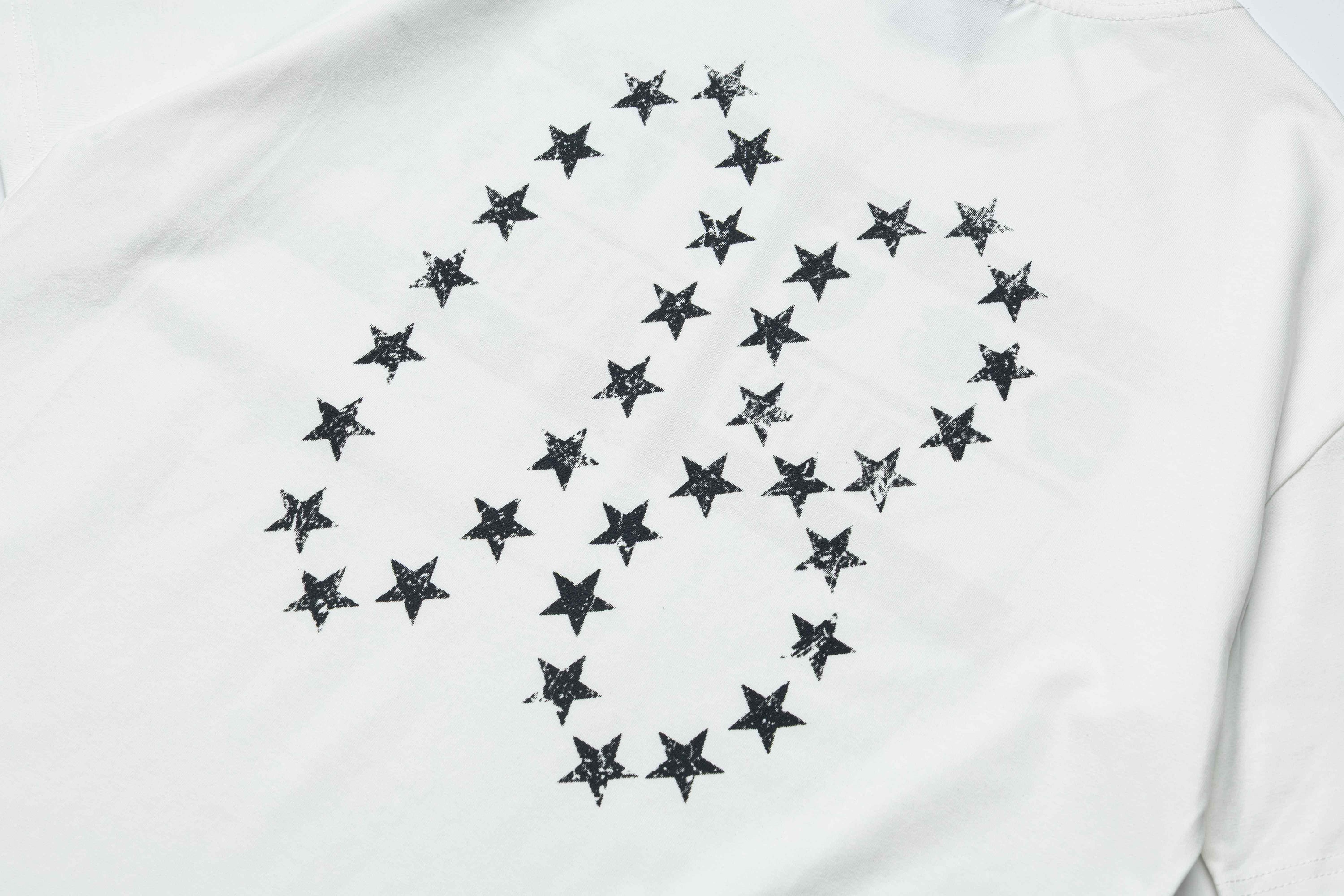 Vintage Crest Graphic T-Shirt | Retro Streetwear Tee
