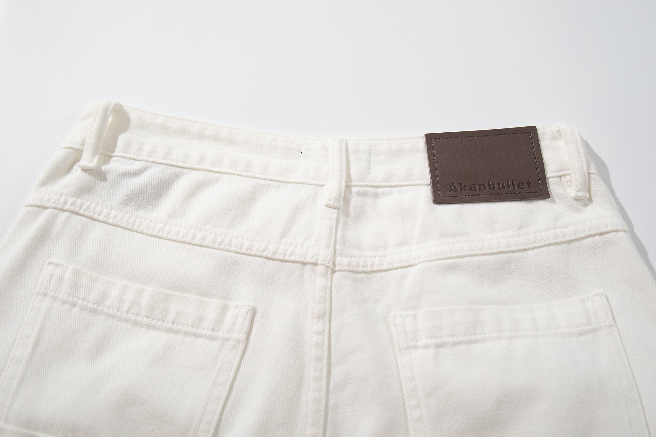 Omirad Clean-Edge White Wide-Leg Jeans | Curved Panel Denim