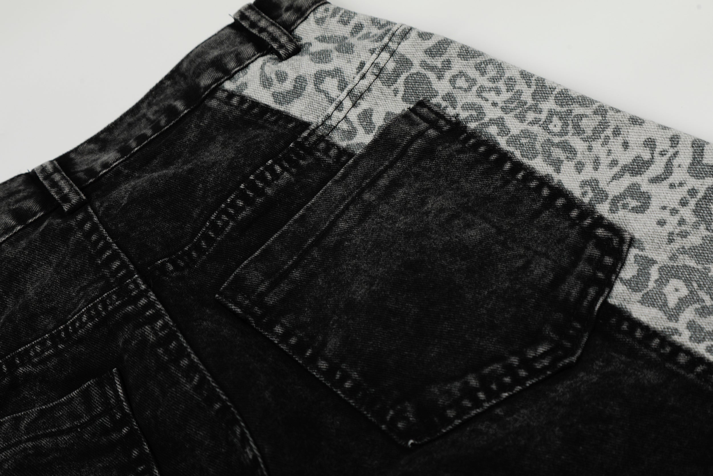Leopard Panel Wide-Leg Denim Pants | Streetwear Jeans