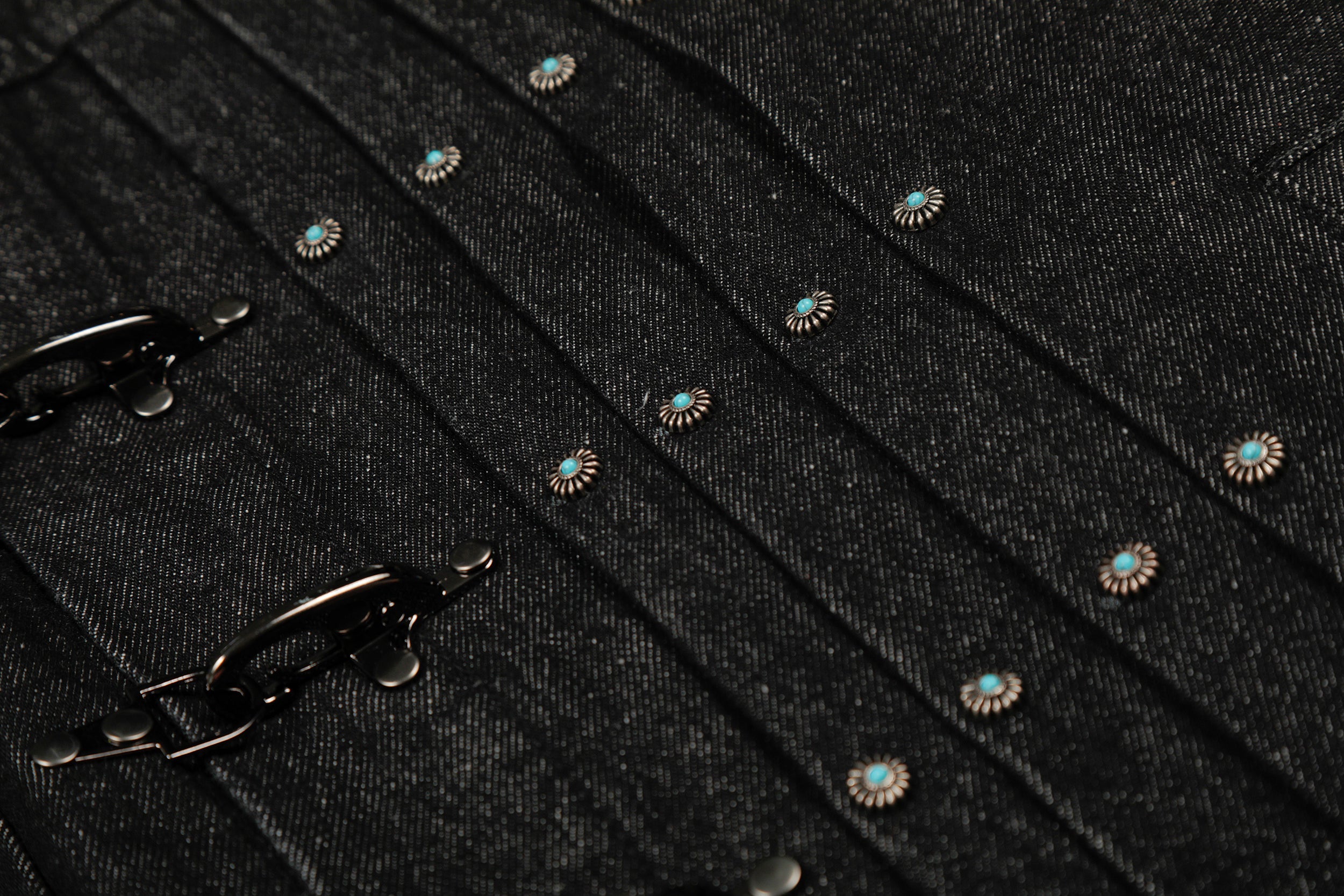 Metal Buckle Pleated Black Denim Jacket | Cropped Boxy Fit