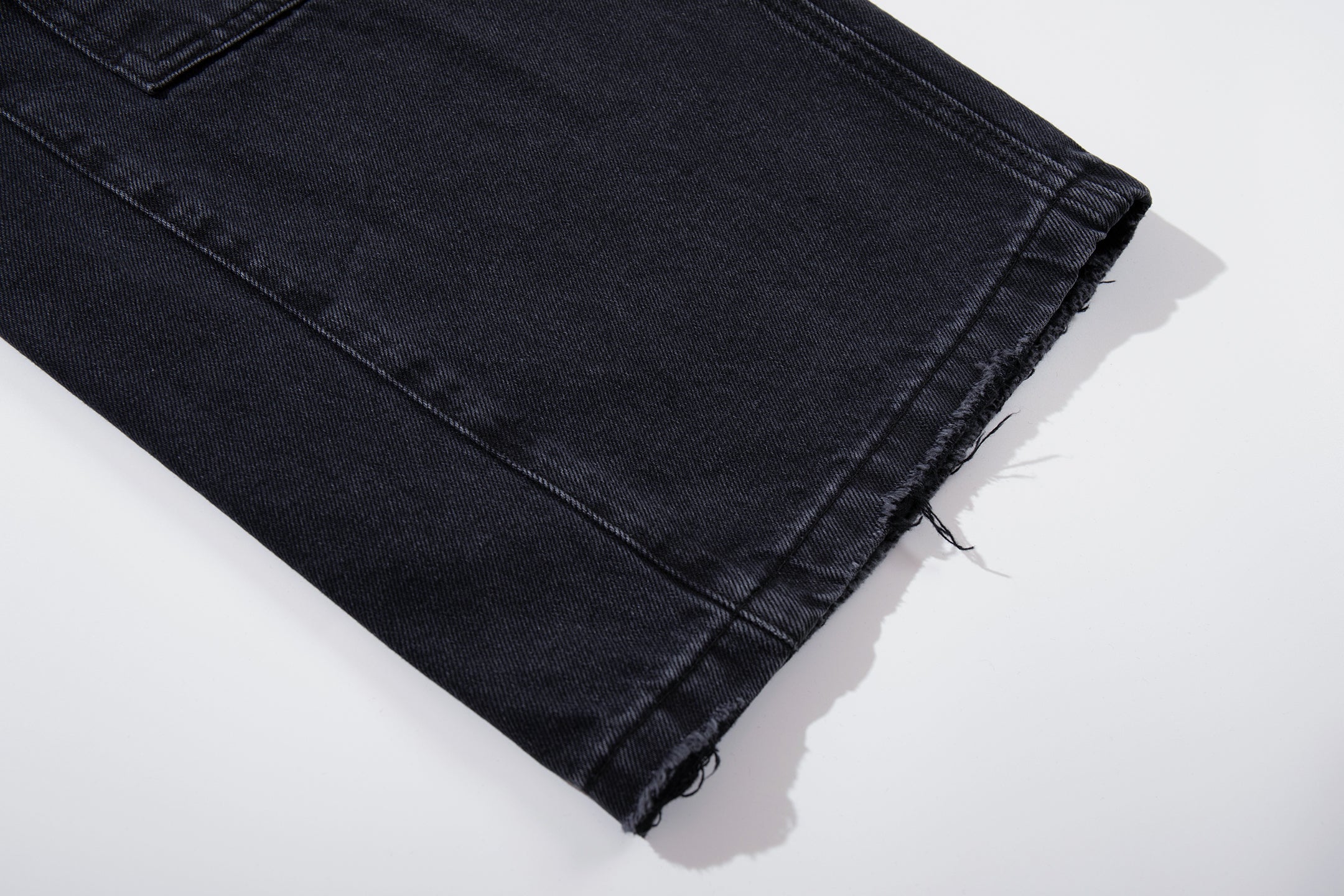 Floral Embroidered Wide-Leg Carpenter Jeans | Washed Black