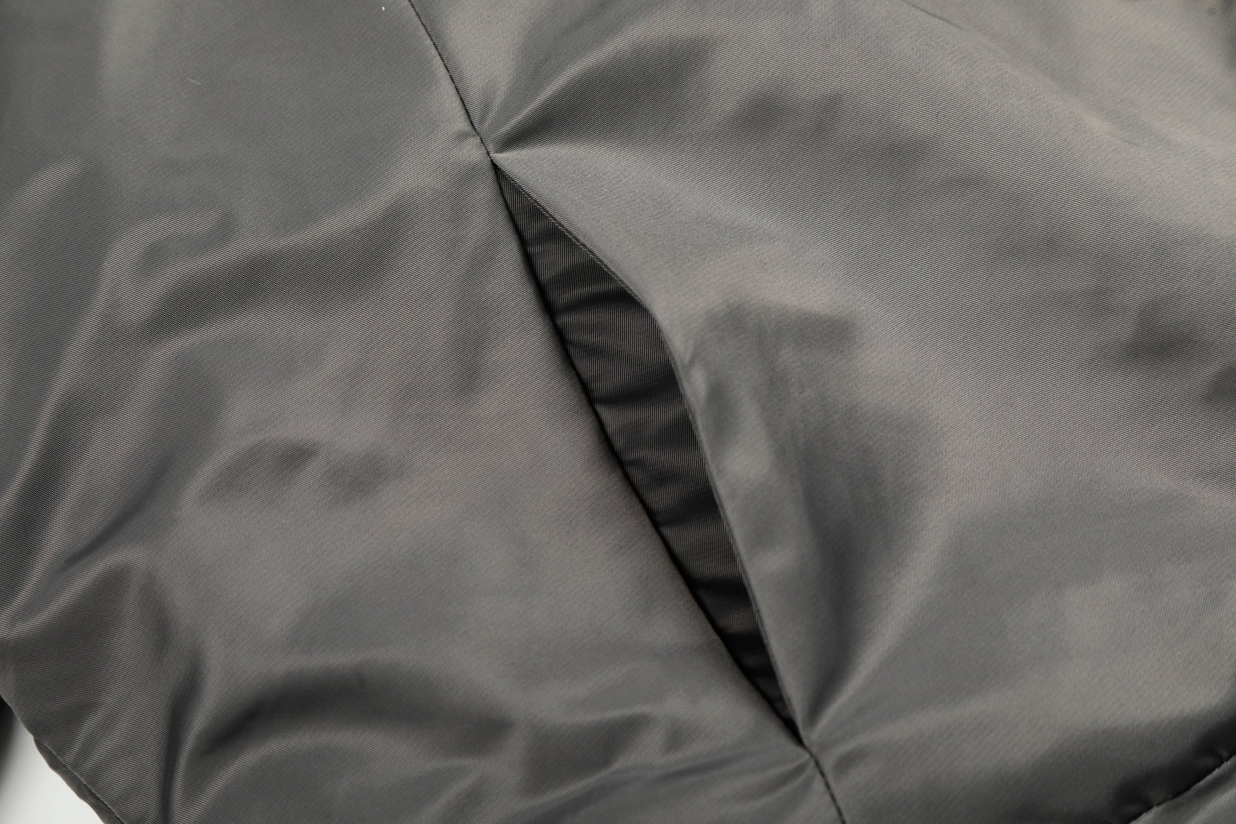 Faux Fur Collar Cropped Nylon Jacket | Smoke Gray & Black