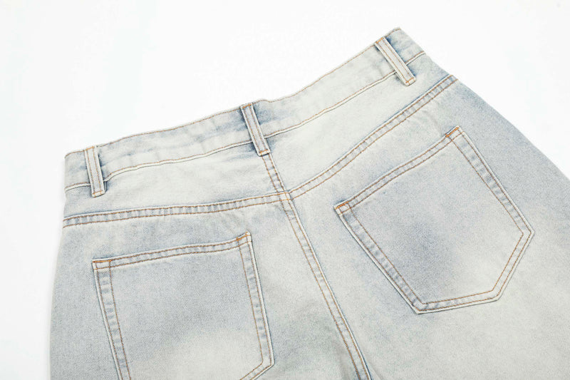 Light Washed Wide-Leg Jeans | Oversized Baggy Denim