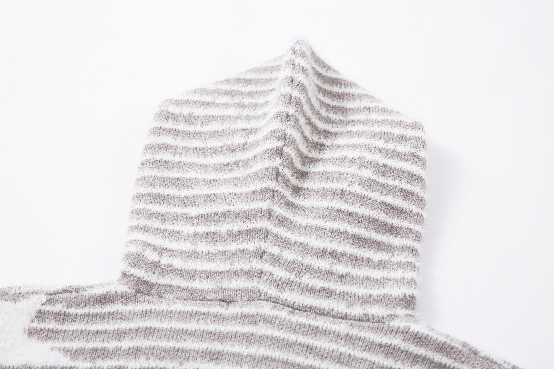 Star Knit Faux Fur Trim Hooded Zip Jacket | SEAKOFF