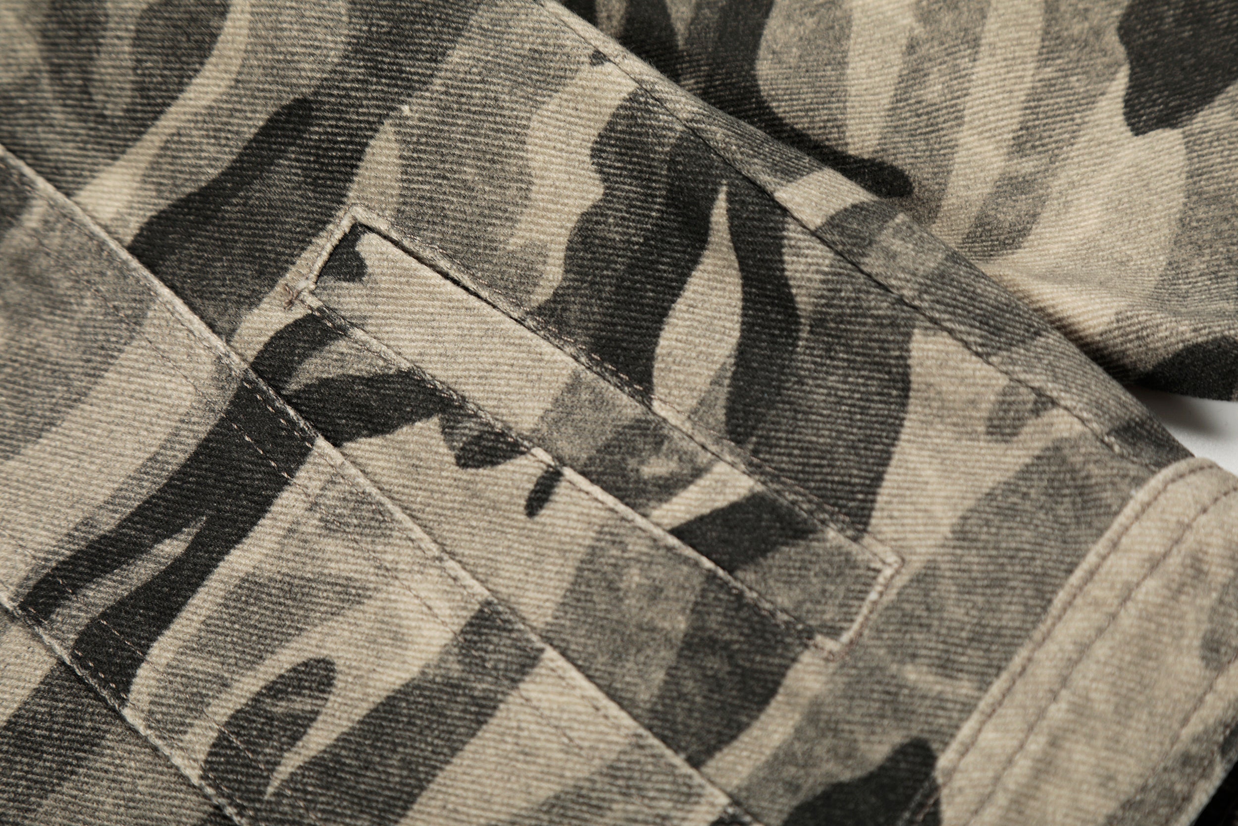 Camo Badge Denim Jacket | Cropped Streetwear Trucker