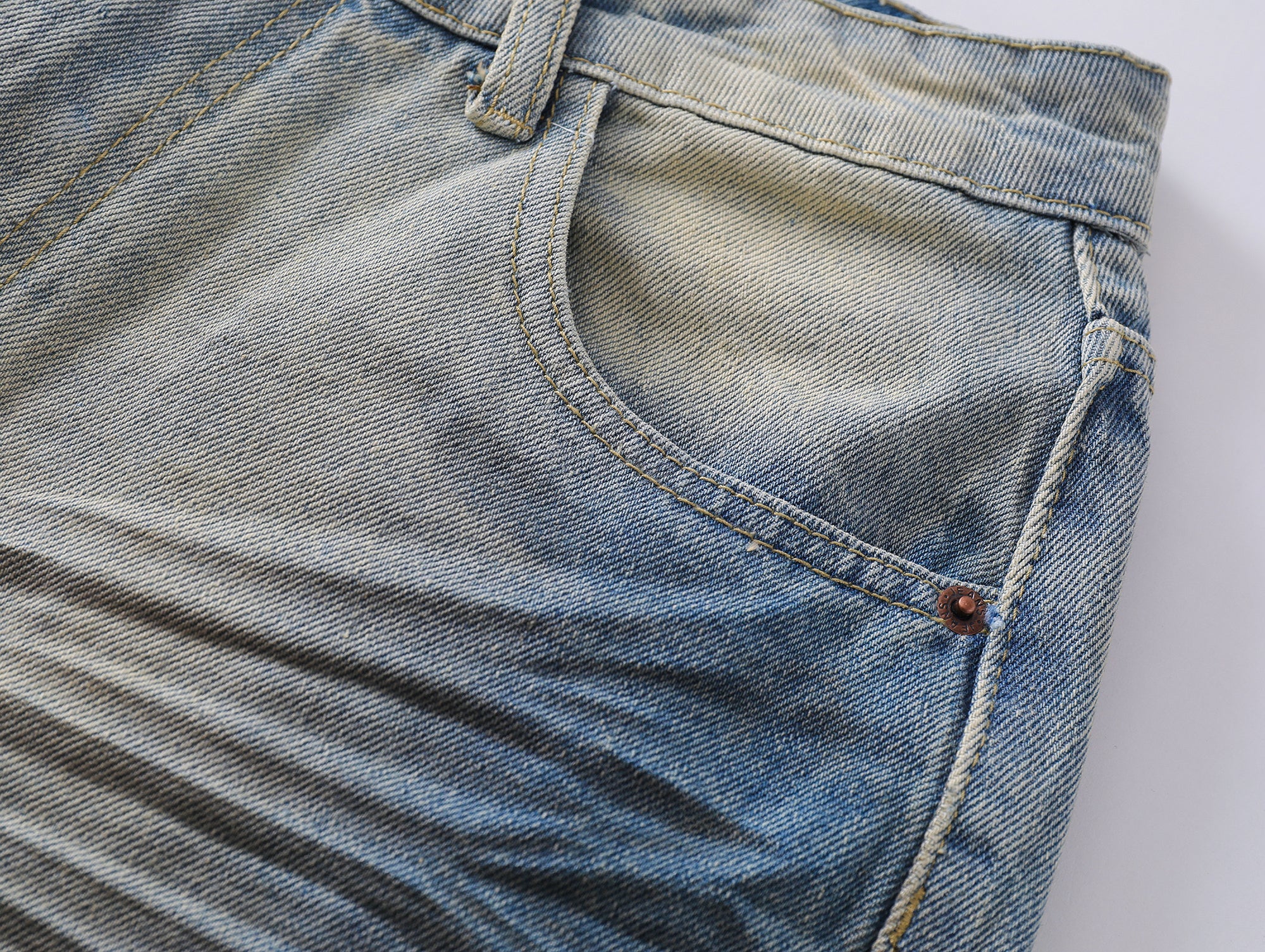 Omirad Light Fade Whisker Wide-Leg Denim Pants