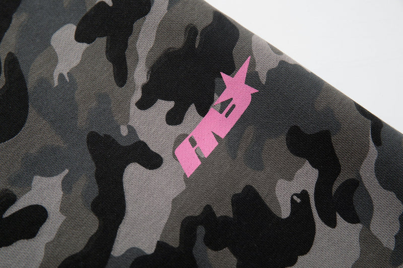 Camo Graffiti Wide-Leg Baggy Pants | Pink Star Print