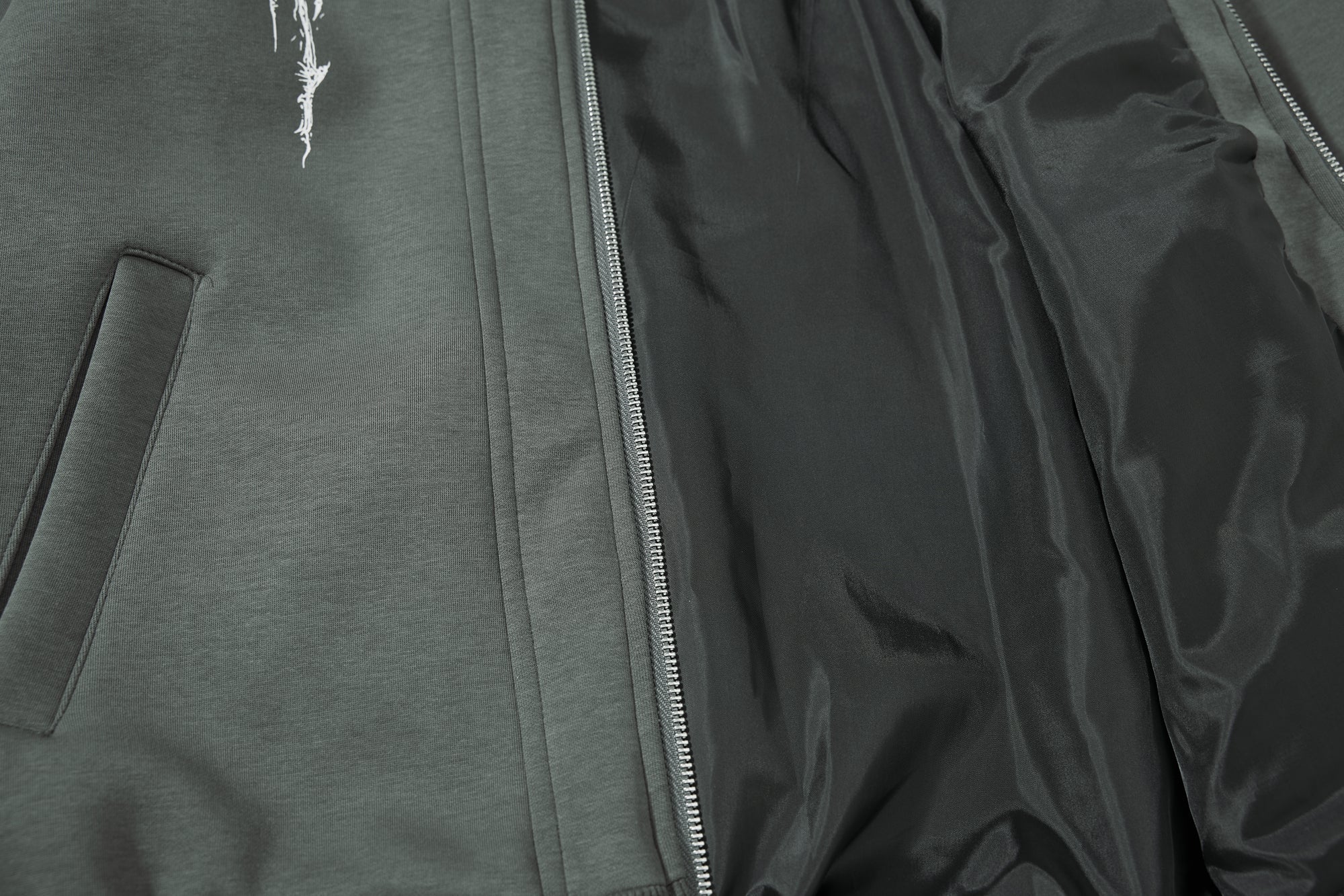 Gothic Line Art Zip-Up Hoodie | Dark Streetwear Cotton